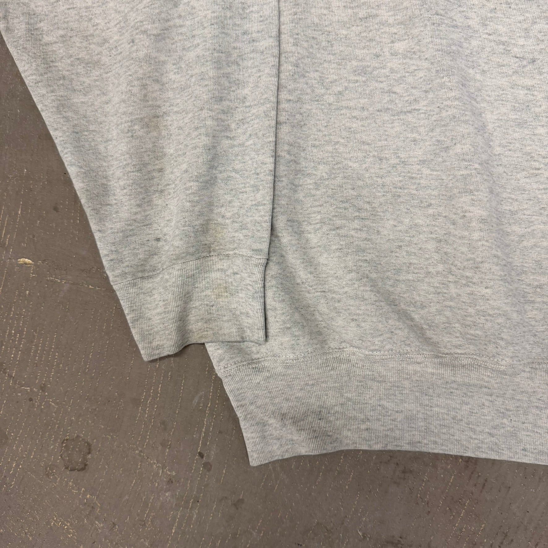 J- Vintage Fila Embroidered Text Made In Italy Crewneck - XL