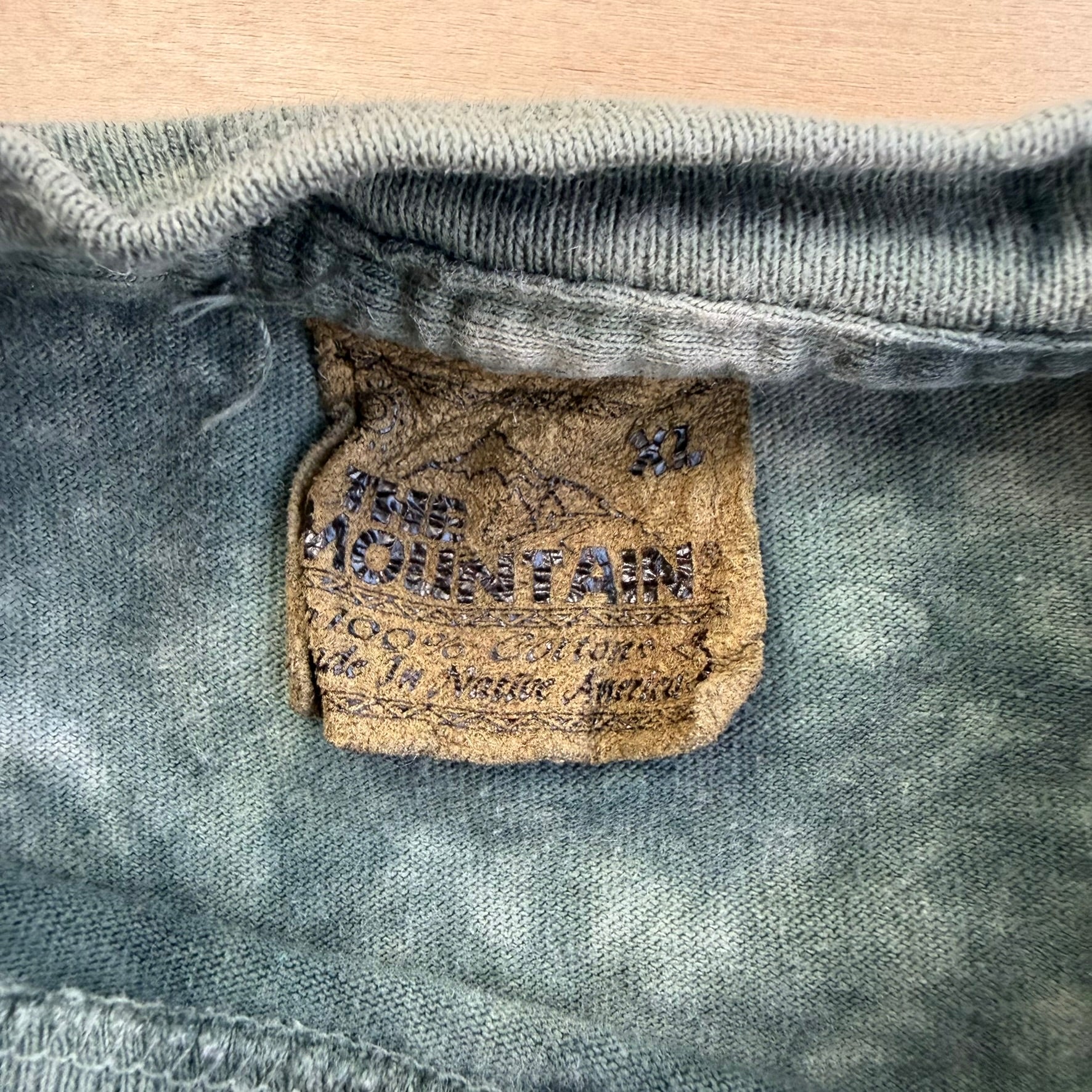 J- Vintage '97 The Mountain Animals & Dream Catcher Acid Wash Tee - XL