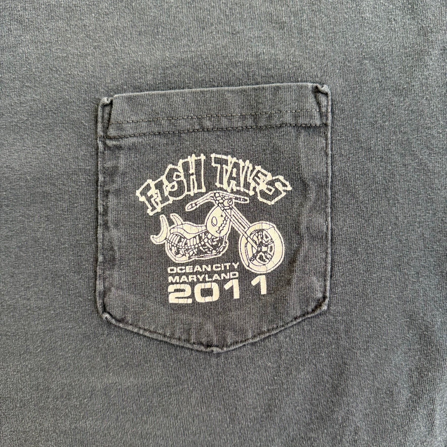 J- Vintage '11 Fish Tales Ocean City Bike Week Graphic Pocket Tee - XL