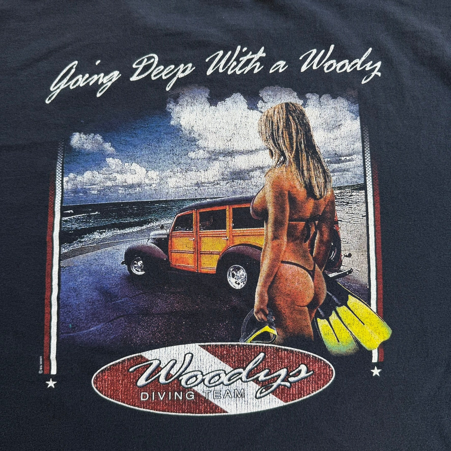 J- Vintage '99 Maui & Sons Woody's Driving Team Graphic Tee - L