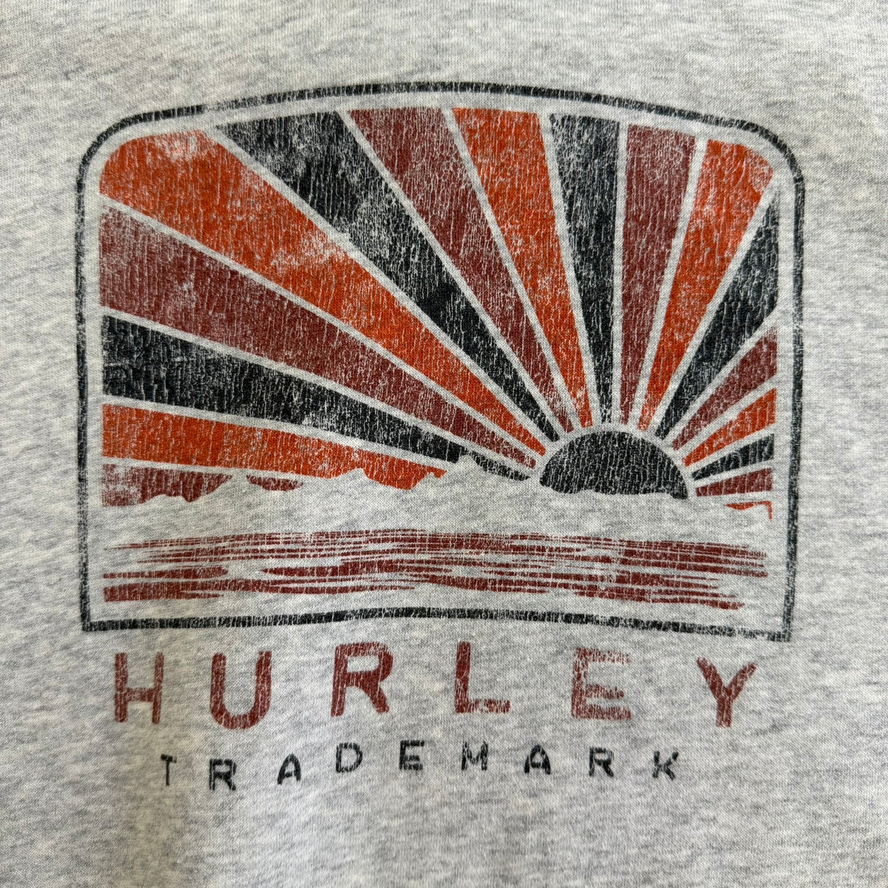 J- Vintage Hurley Trademark Logo & Graphic Hoodie - L