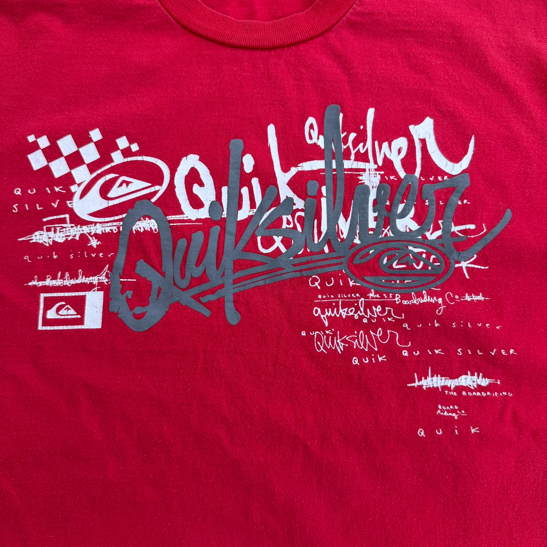 J- Vintage Quicksilver Logo & Text Graphic Tee - XL