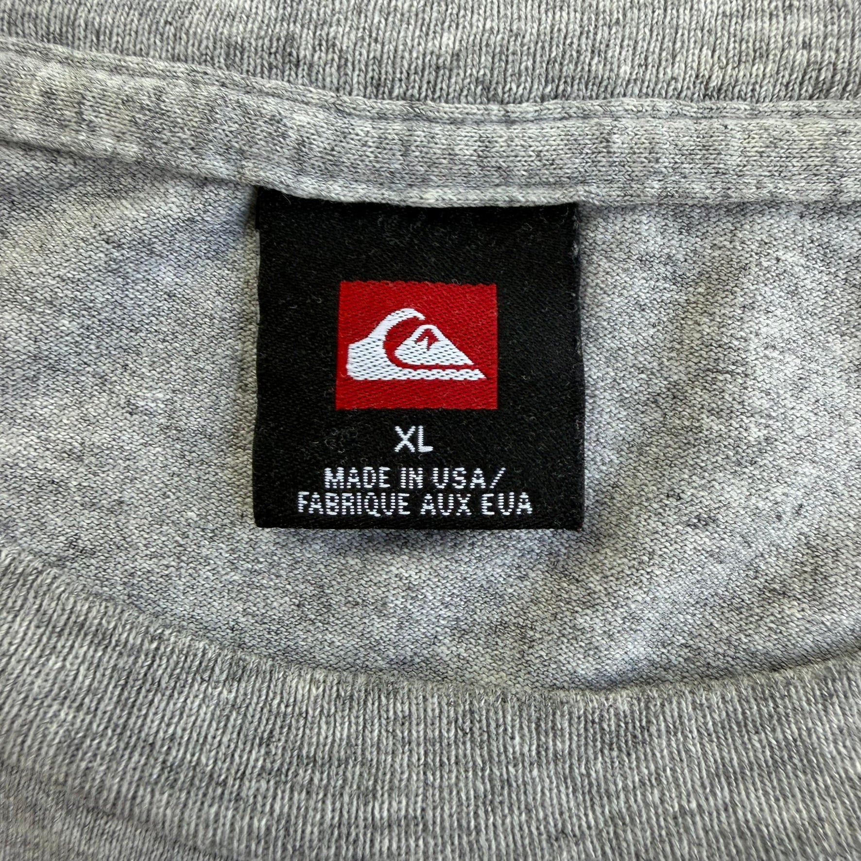 J- Vintage Quicksilver Logo & Graphic Made In USA Tee - XL