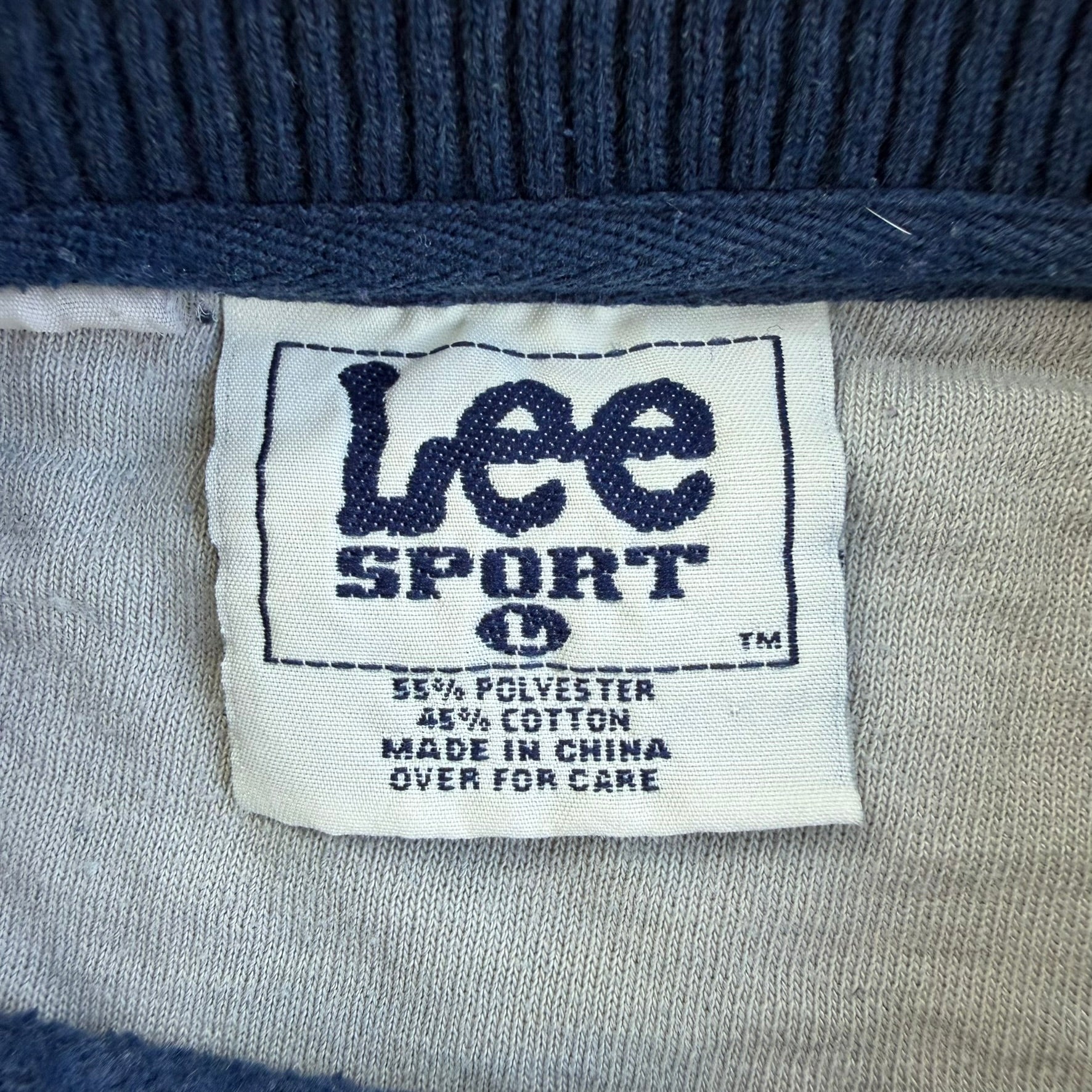 J- Vintage New York Yankees MLB Lee Embroidered Text Crewneck - L