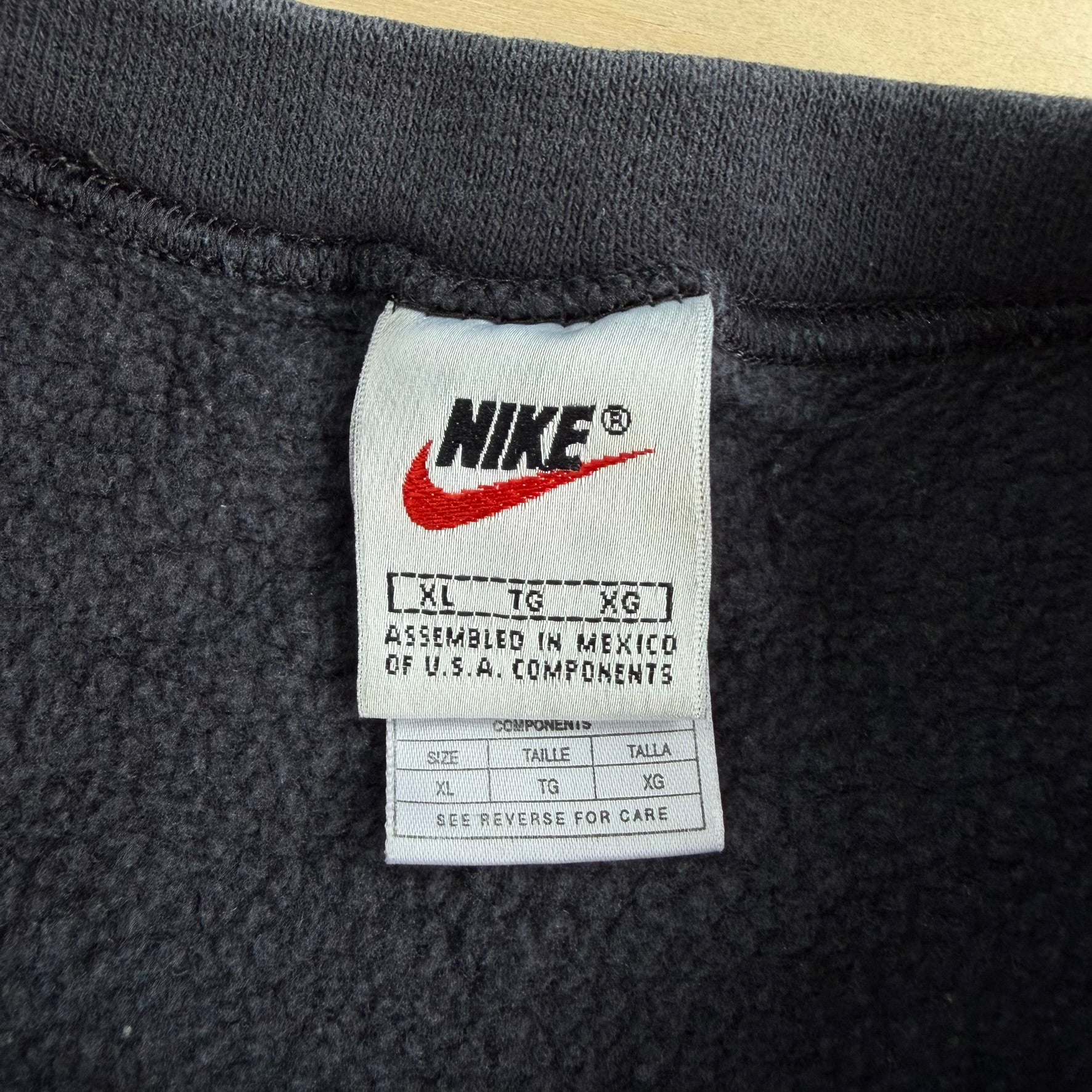 Vintage 90s Nike Embroidered Swoosh Black Crewneck - XL