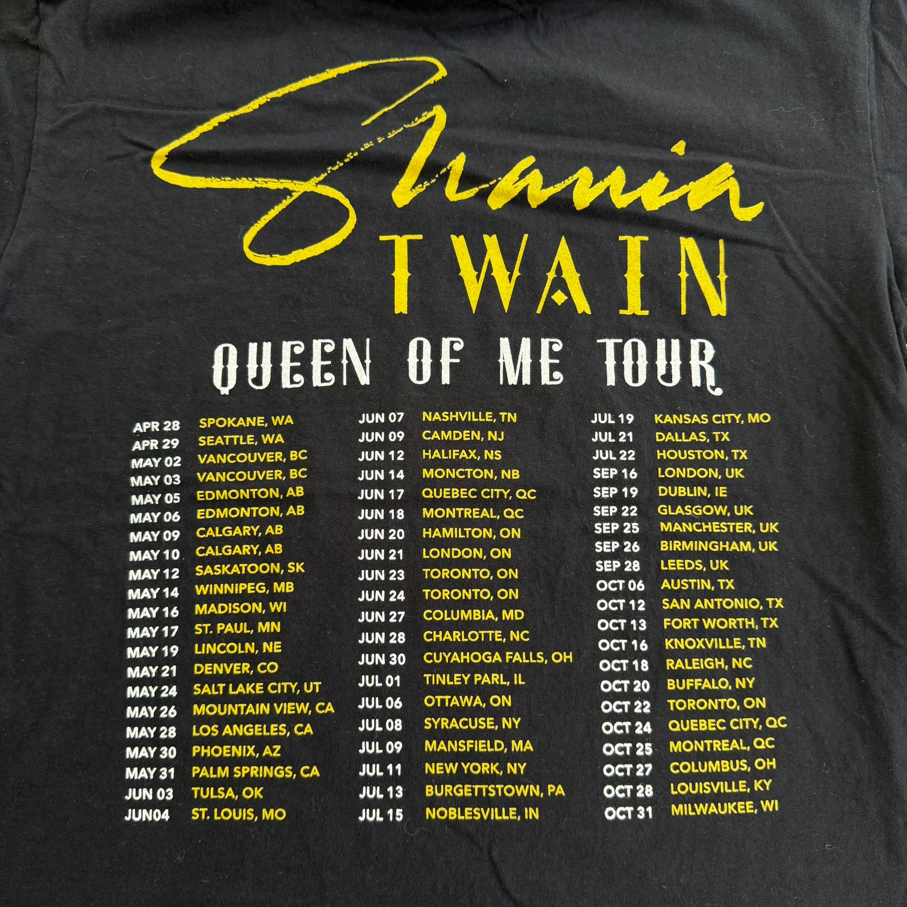 J- '23 Shania Twain Queen Of Me Tour Pictures Tee - M