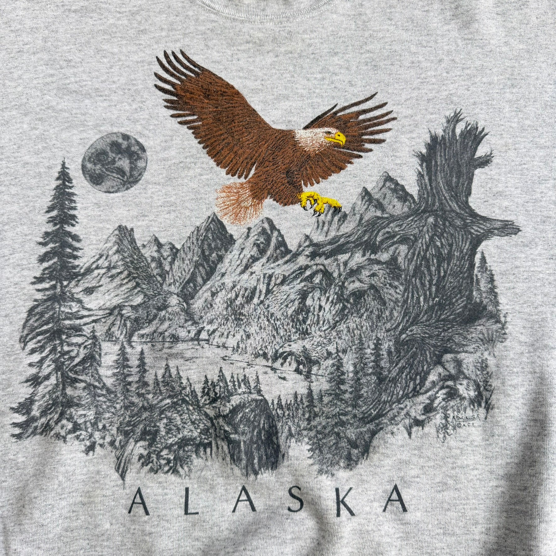 Vintage 90s Alaska Eagle & Moon In Forest Animal Print Graphic Crewneck - XL