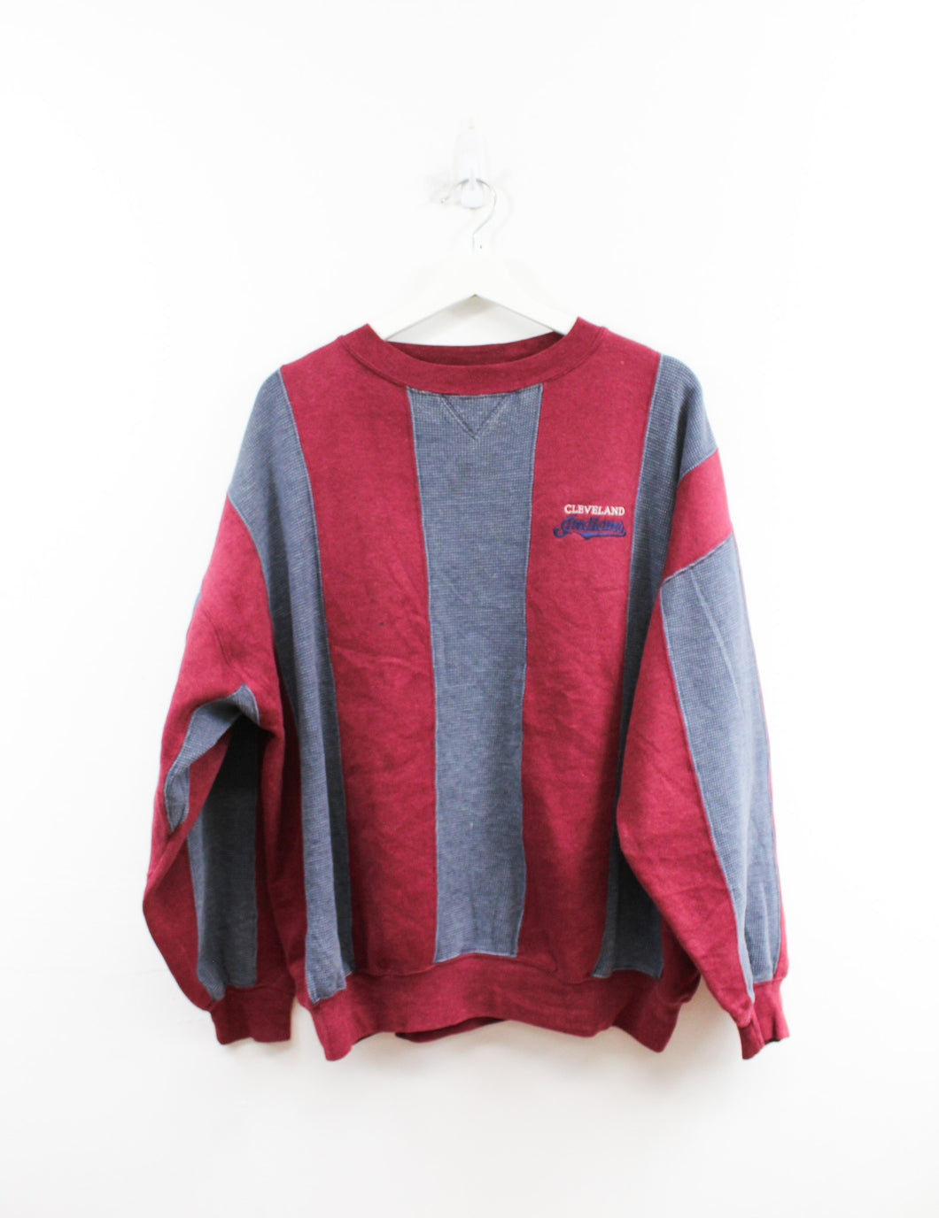 Vintage Cleveland Baseball Team Embroidered Script Crewneck