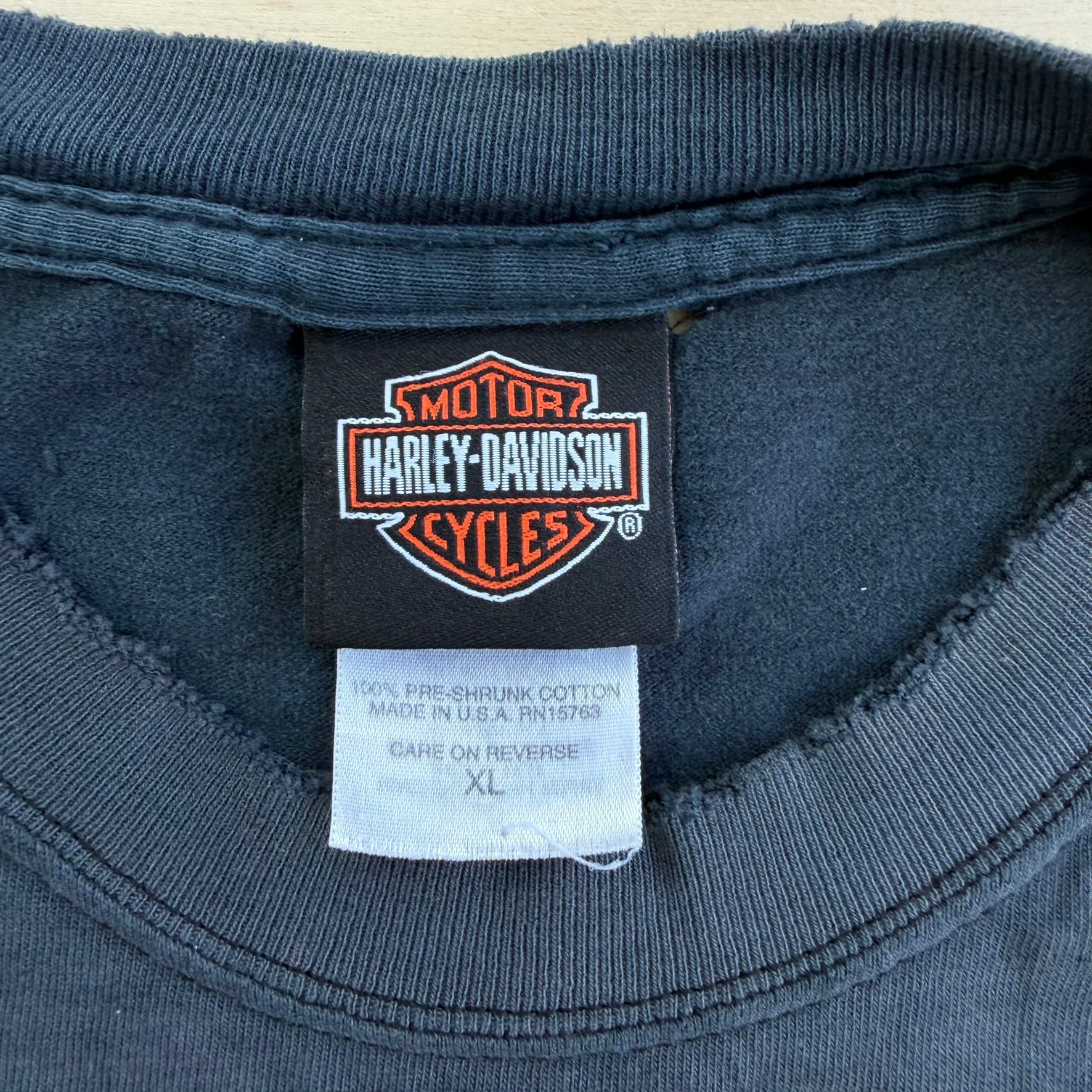 J- Vintage '02 Harley Davidson St Paul Minnesota Free Spirit Pocket Tee - XL