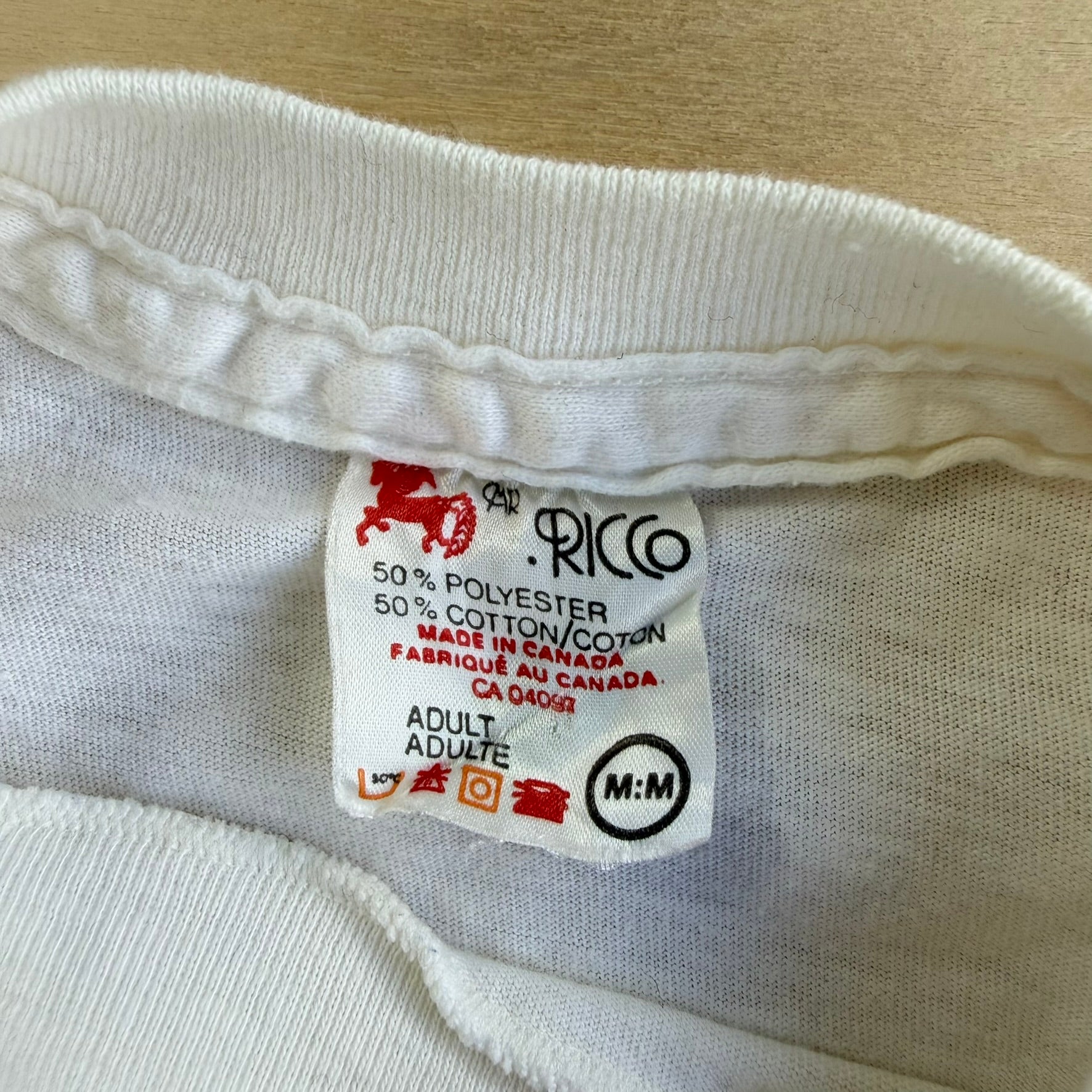 Vintage Giraffes Extinction Is Forever Graphic Made In Canada Single Stitch Tee - M