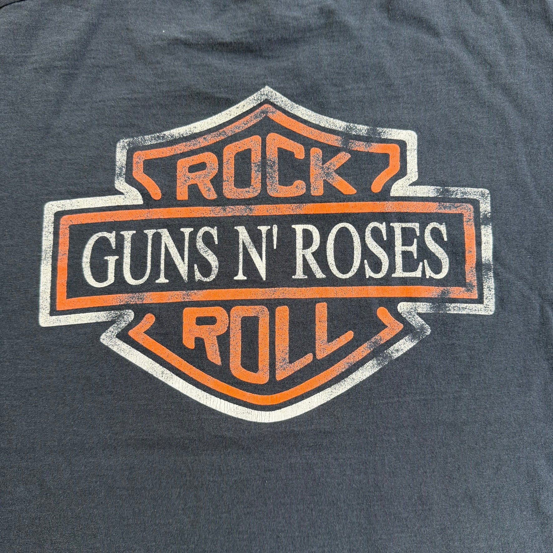 J- Vintage Guns & Roses Graphic & Text Tee - L