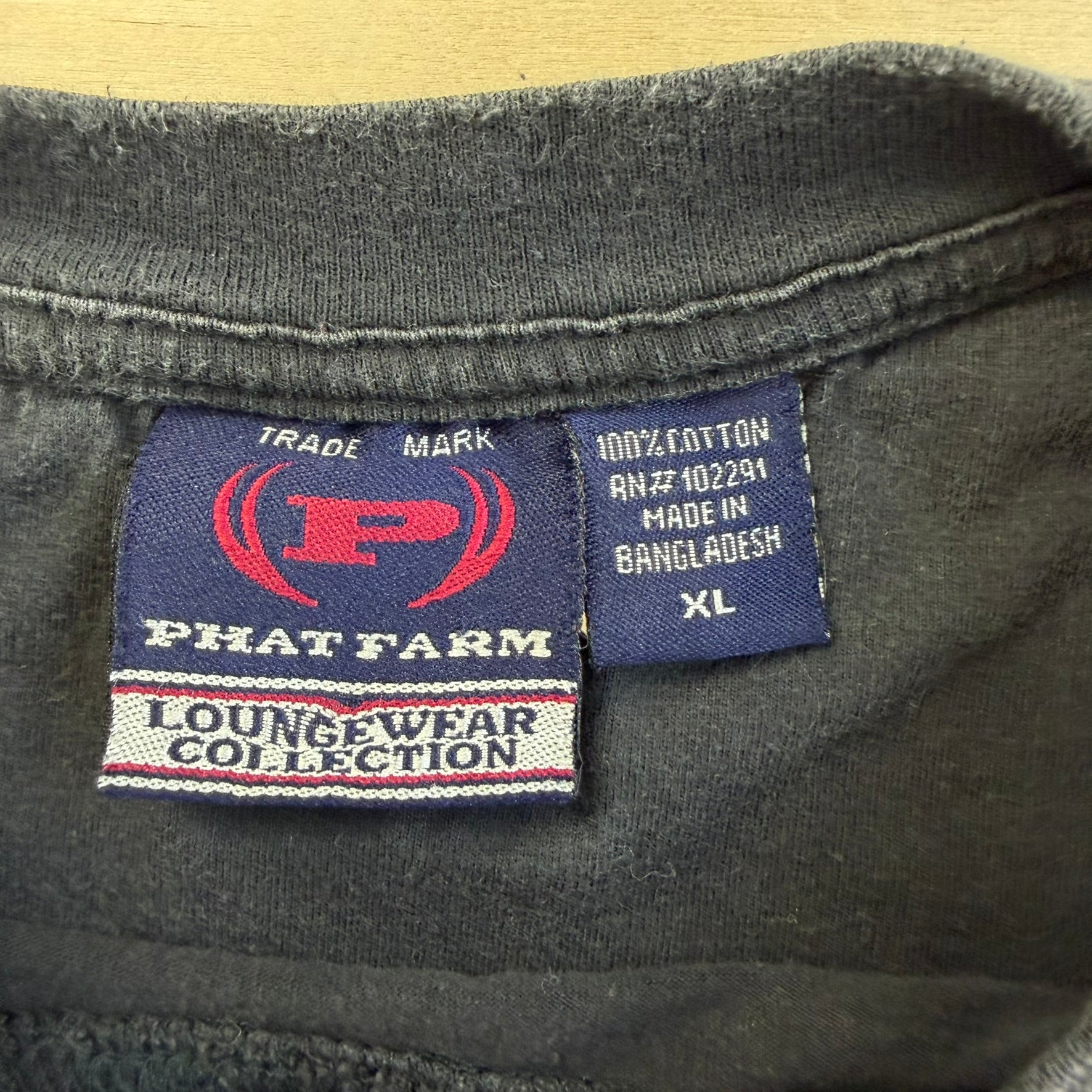 J- Vintage 90s Phat Farm Embroidered Logo Tee - XL