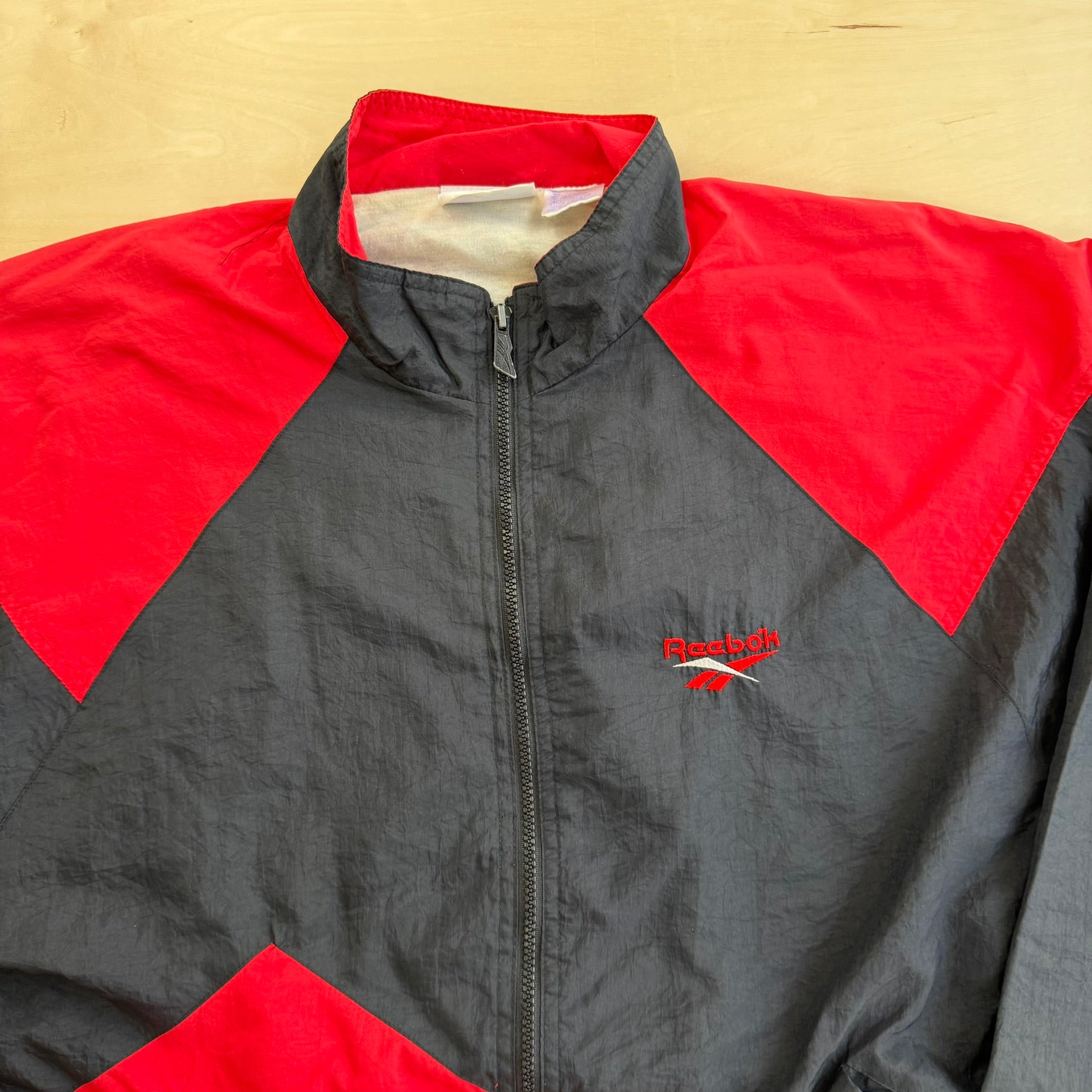 J- Vintage 90s Reebok Embroidered Logo Zip Up Lightweight Jacket - L