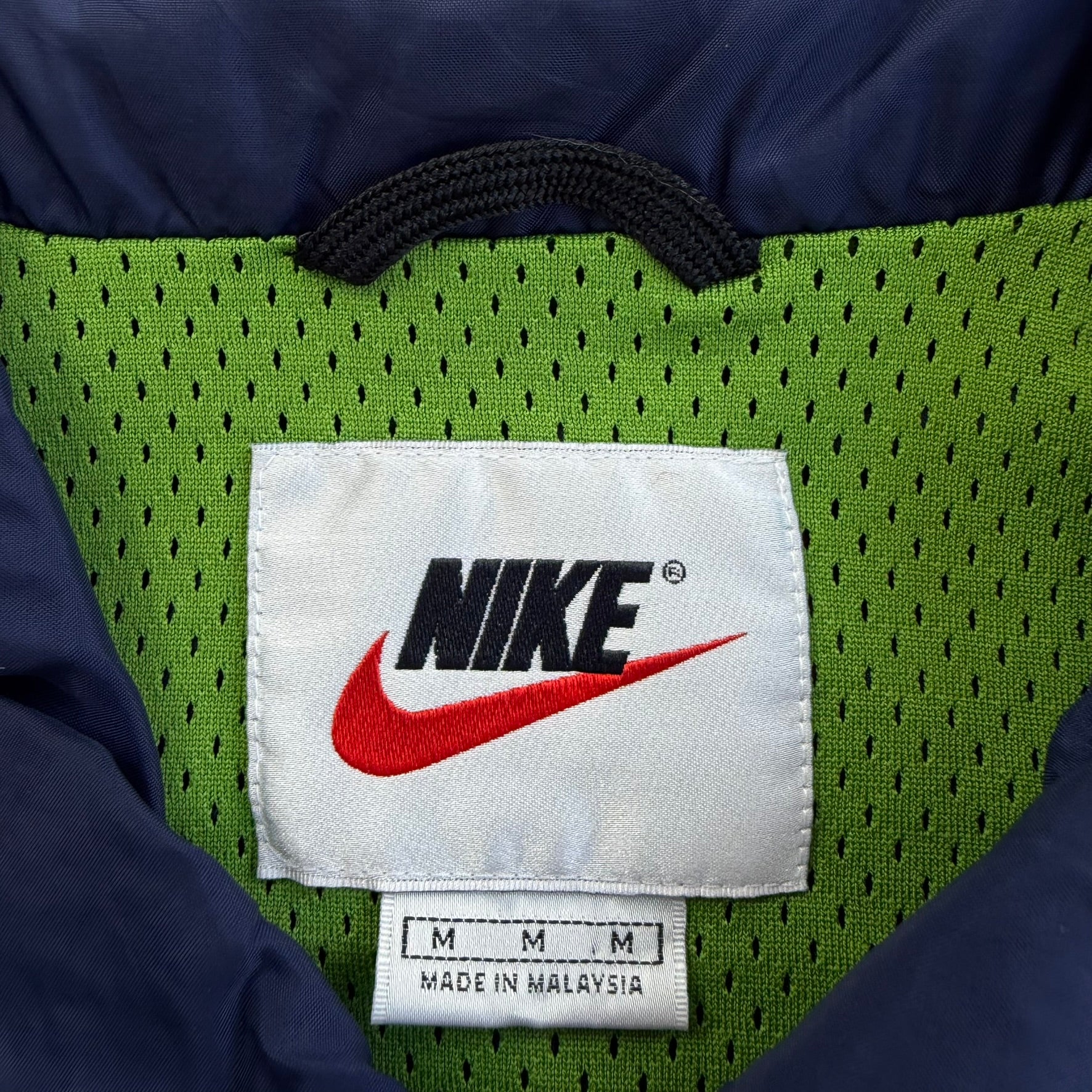 J- Vintage 90s Nike Embroidered Swoosh Coach Jacket - M (fits L)