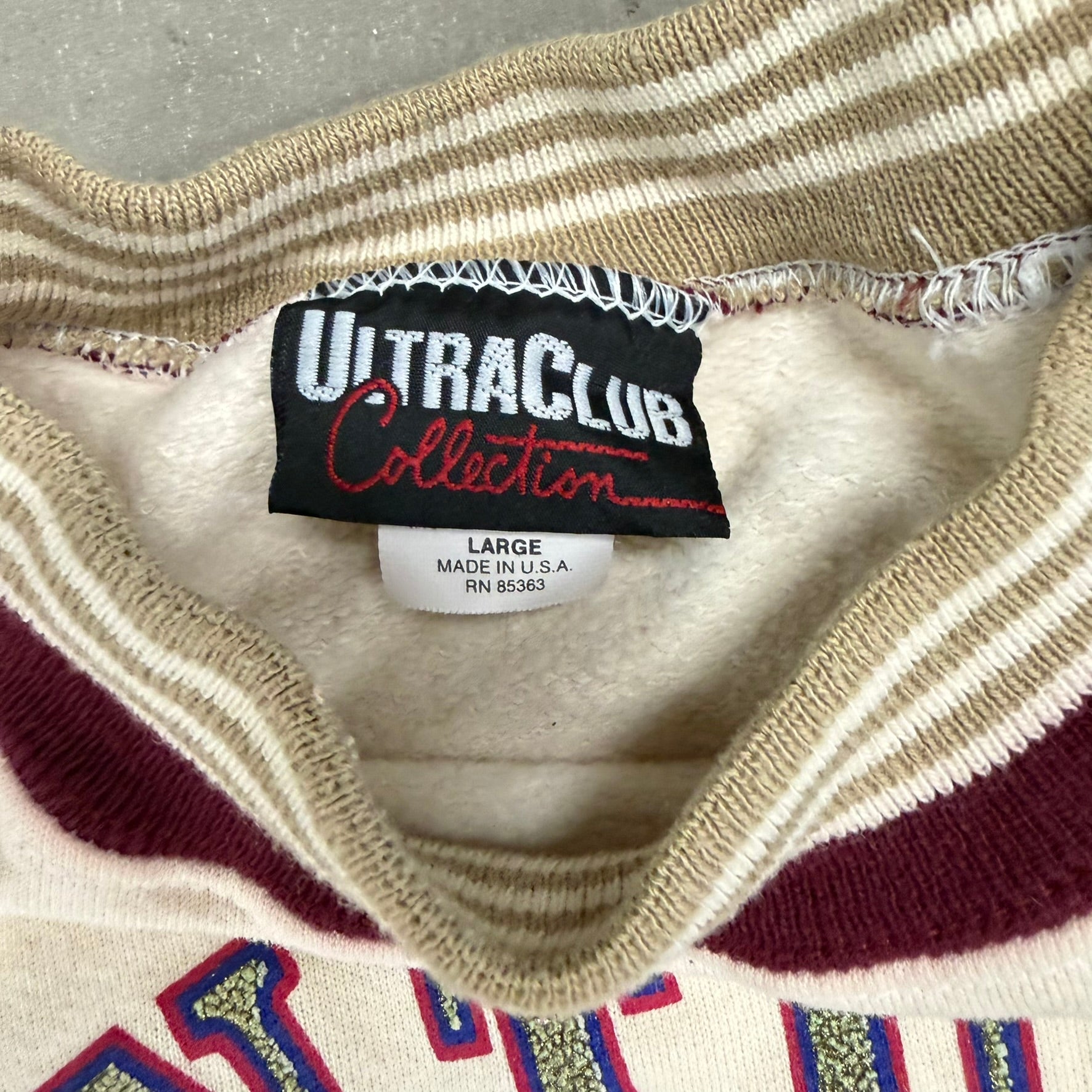 J- Vintage '95 Kentucky Derby 121 Graphic Made In USA Crewneck - L