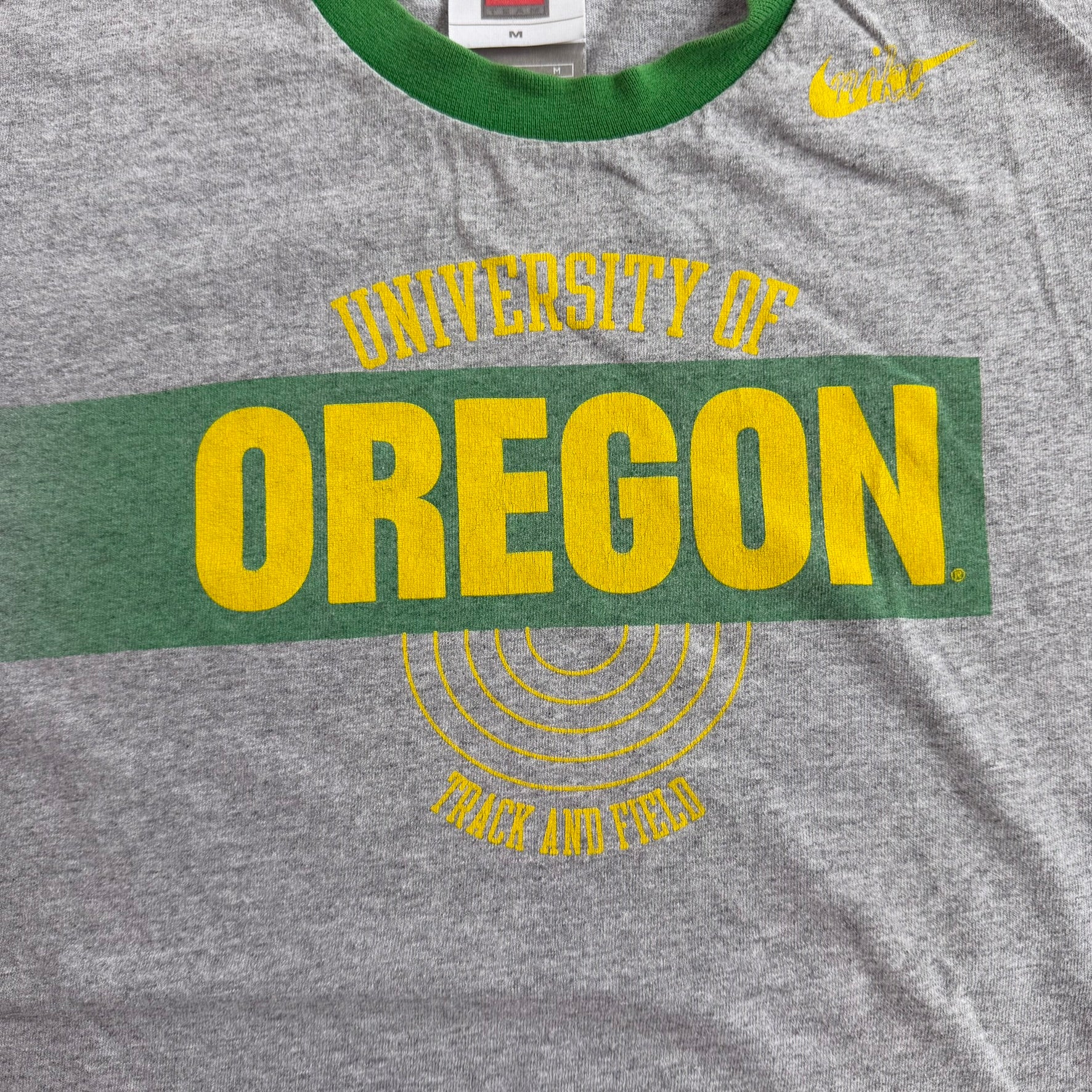 J- Vintage 00s Nike Team University Of Oregon Track & Field Graphic Ringer Tee - M