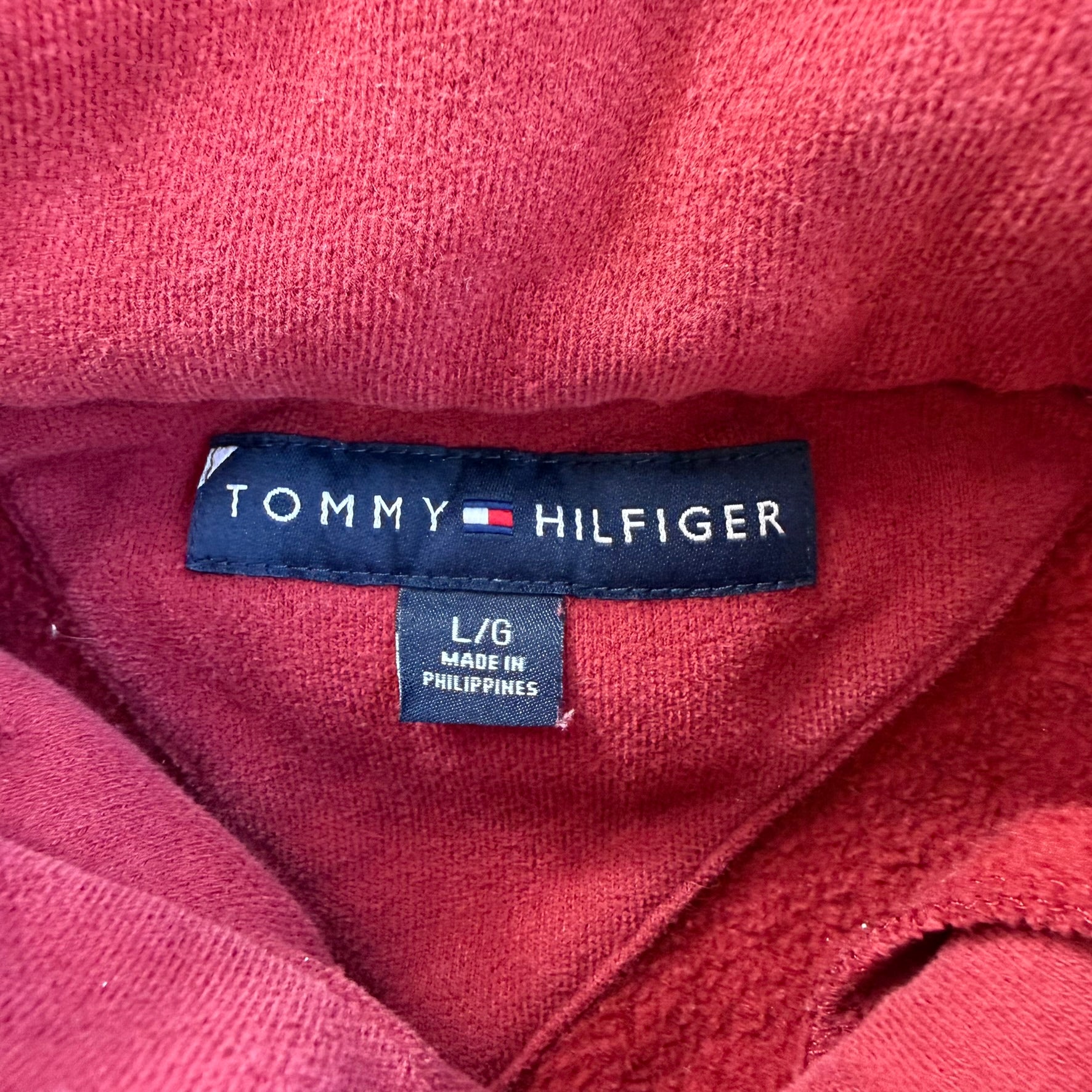 J- Vintage Tommy Hilfiger Embroidered Crest Quarter Zip Crewneck - L