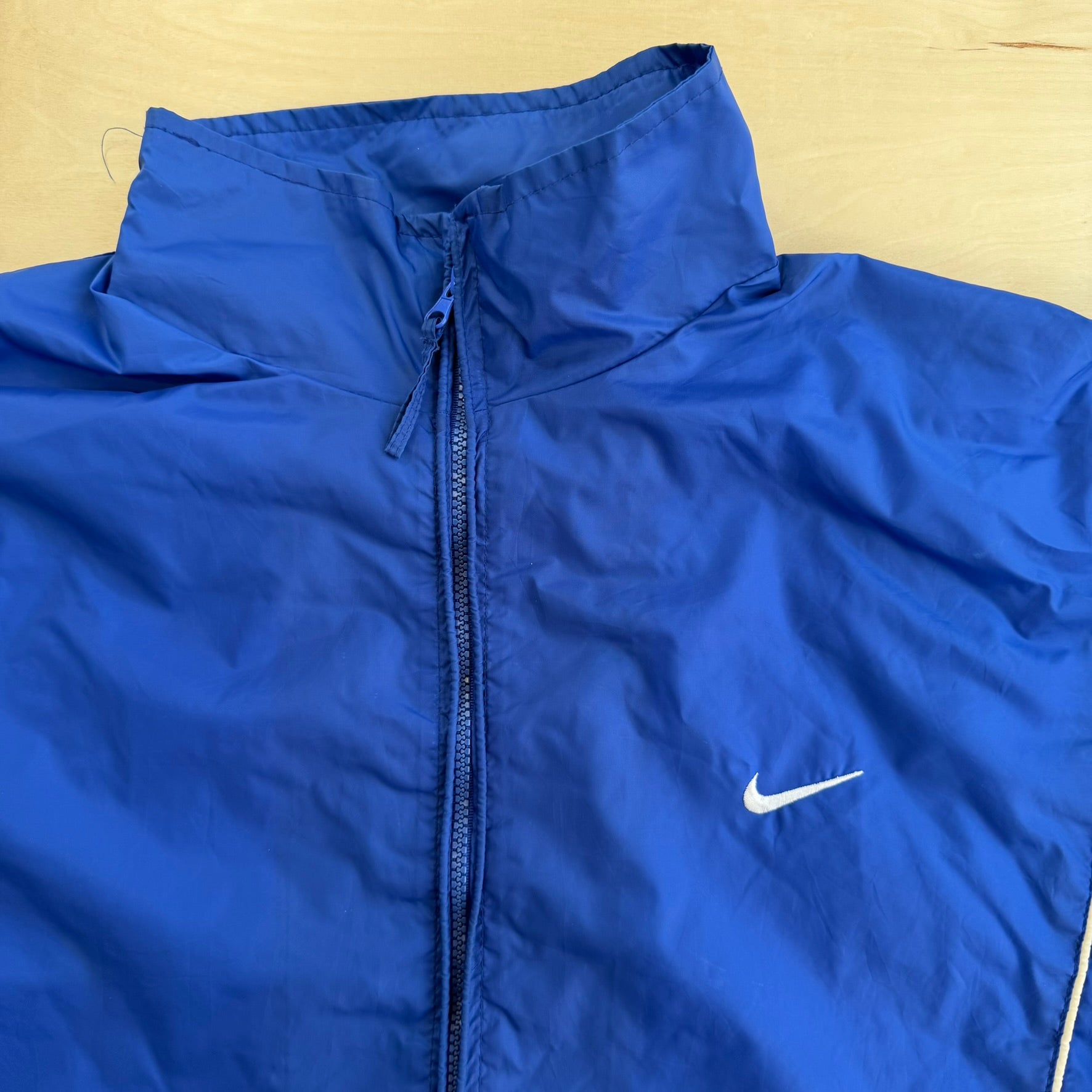 J- Vintage 90s Nike Embroidered Logo Made In USA Lightweight Zip Up Jacket - XL