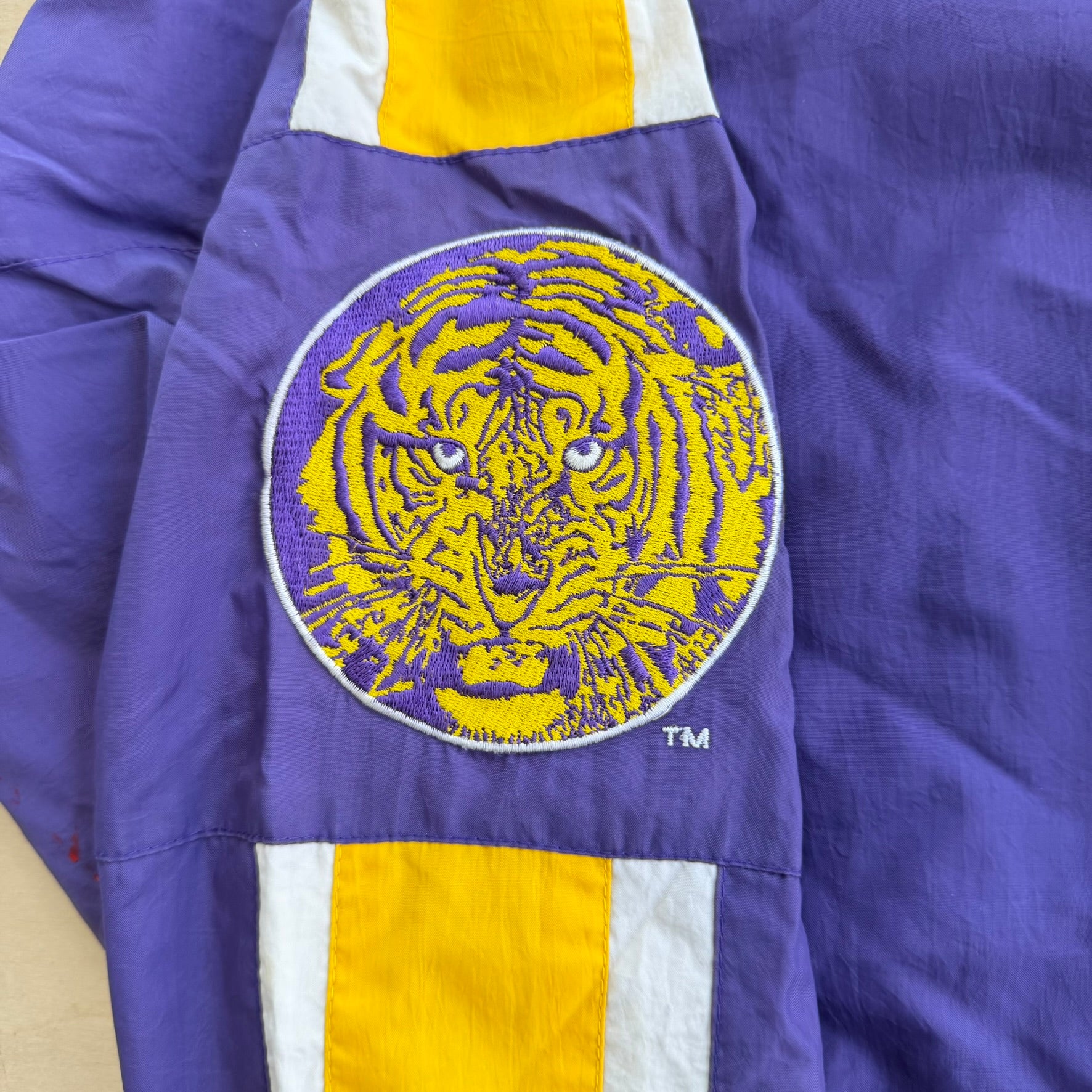 J- Vintage Louisiana State University Tigers Starter Embroidered Text & Logo Lightweight Zip Up Jacket - L