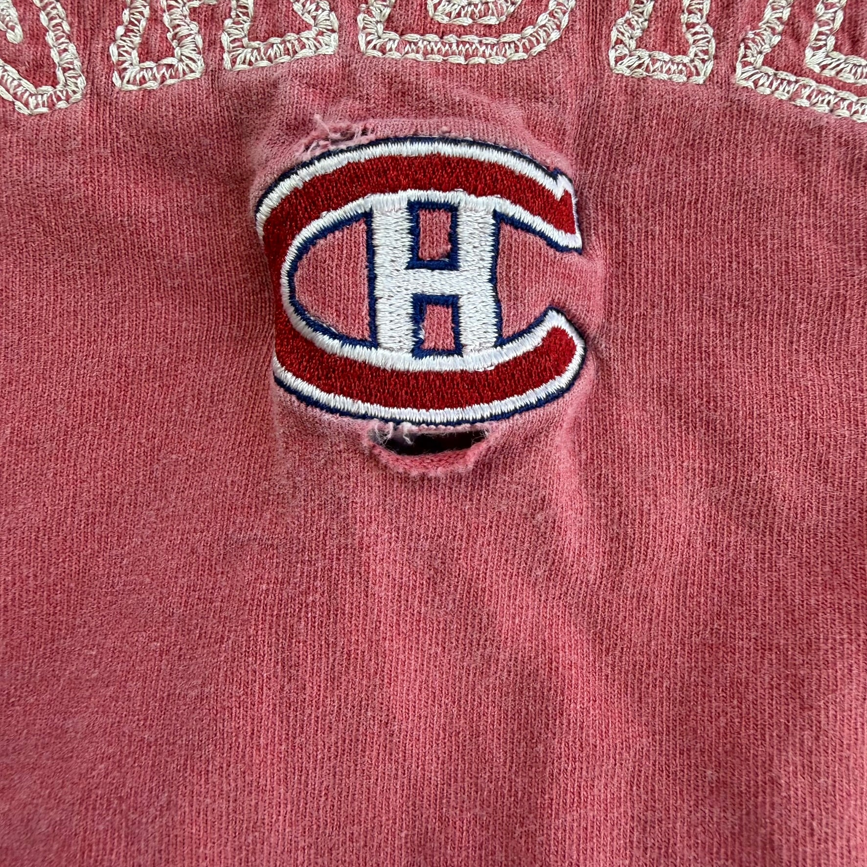 J- Vintage Montreal Canadiens NHL Embroidered Logo Tee - M