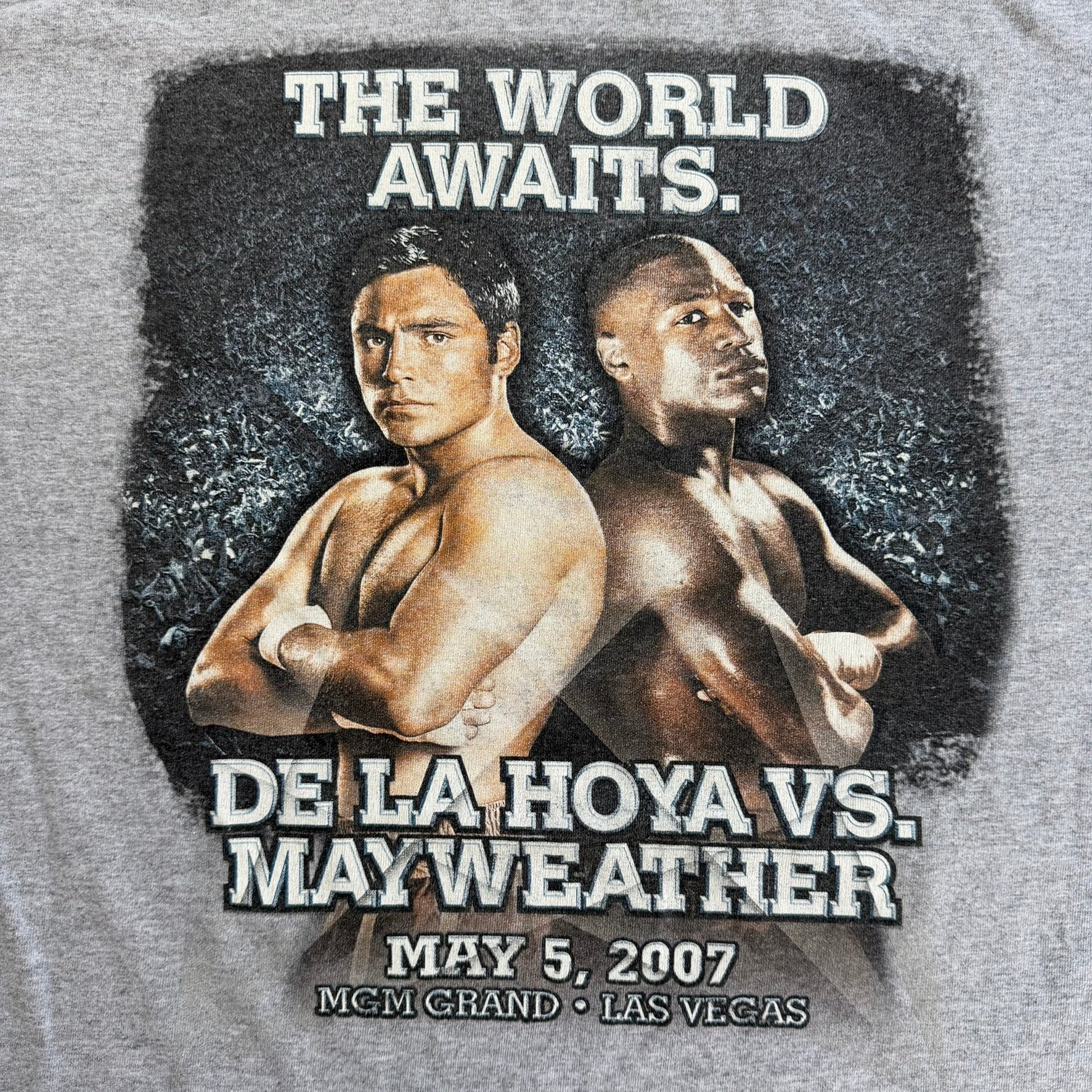 J- Vintage '07 De La Hoya Vs. Mayweather Boxing Picture MGM Grand Las Vegas Tee - 2XL
