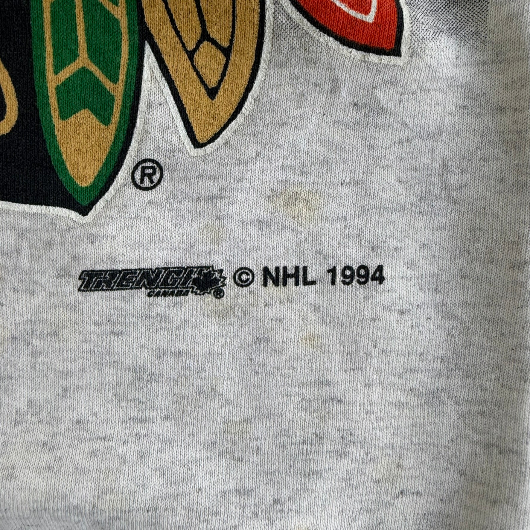 Vintage '94 Chicago Blackhawks NHL Logo Graphic Made In Canada Crewneck - XL