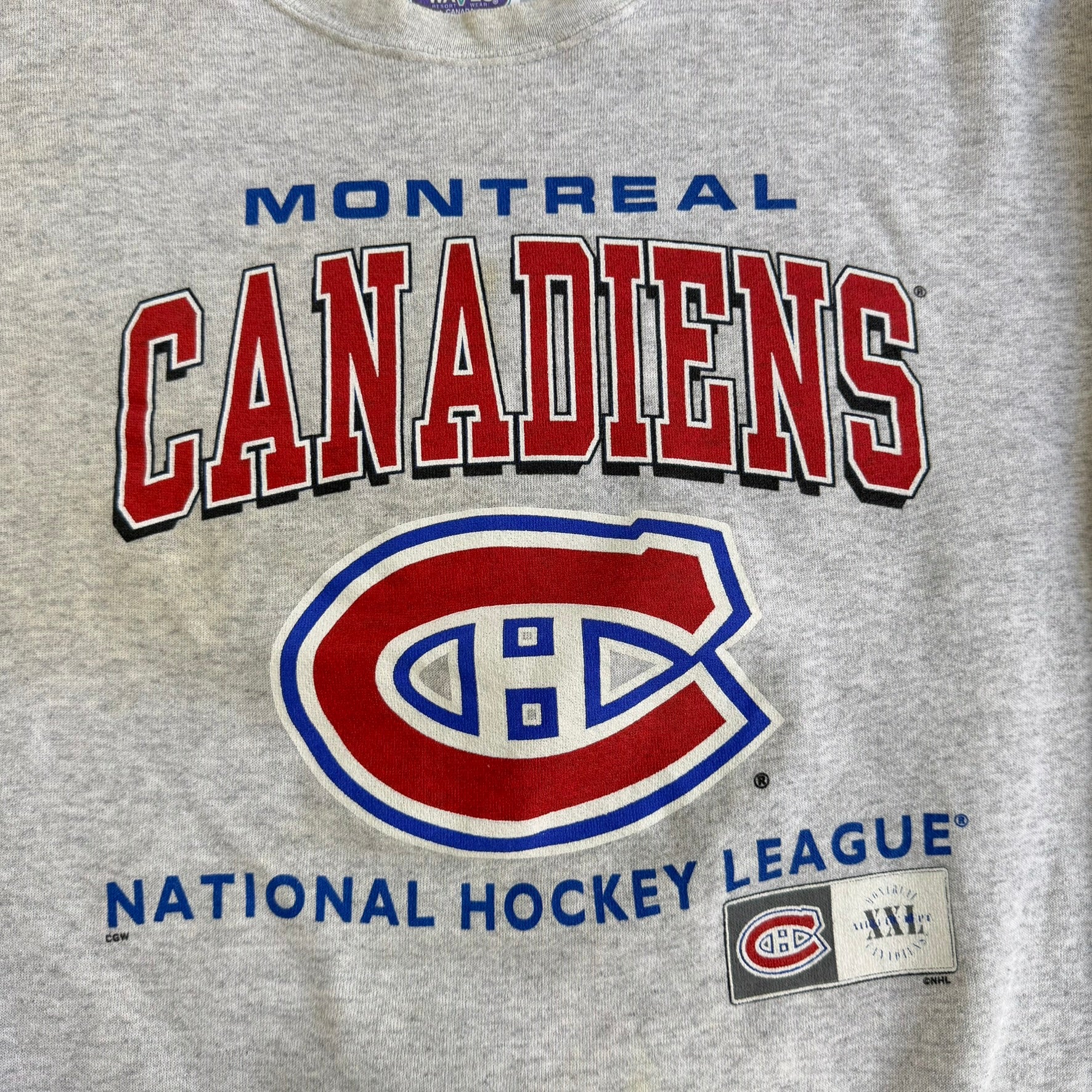 Vintage Montreal Canadiens NHL Logo Graphic Made In Canada Crewneck - L