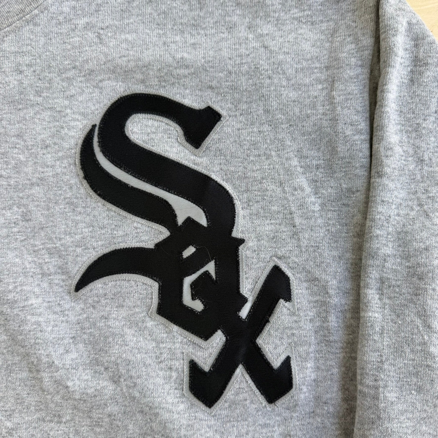 Vintage Chicago White Sox MLB Majestic Embroidered Logo Graphic Made In USA Turtle Crewneck - L