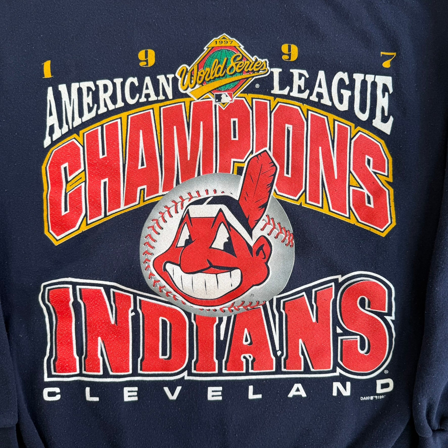 Vintage '97 Cleveland Guardians MLB American League Champions Graphic Made In USA Crewneck - L