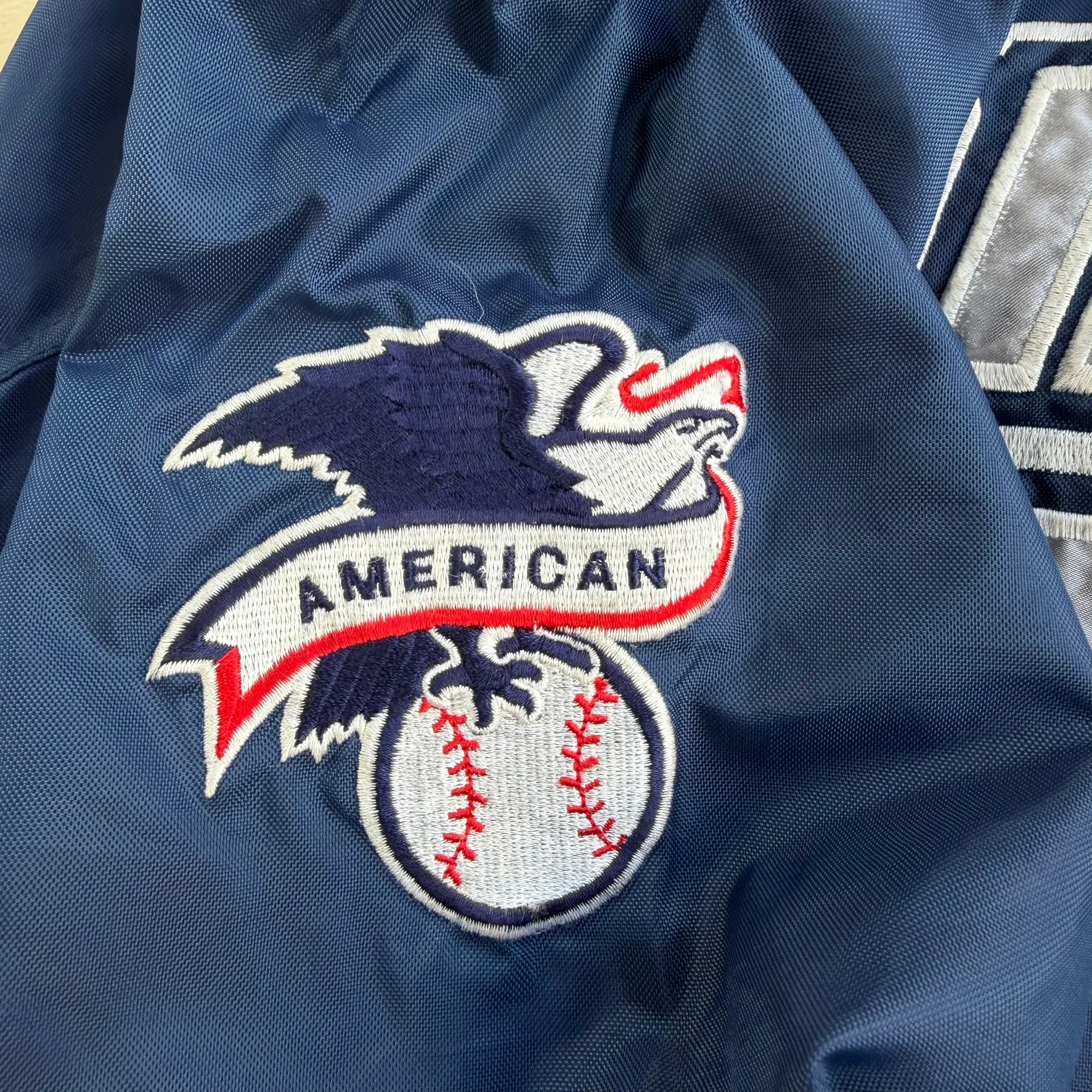 Vintage New York Yankees MLB Starter Henley Pullover Lightweight Jacket - L