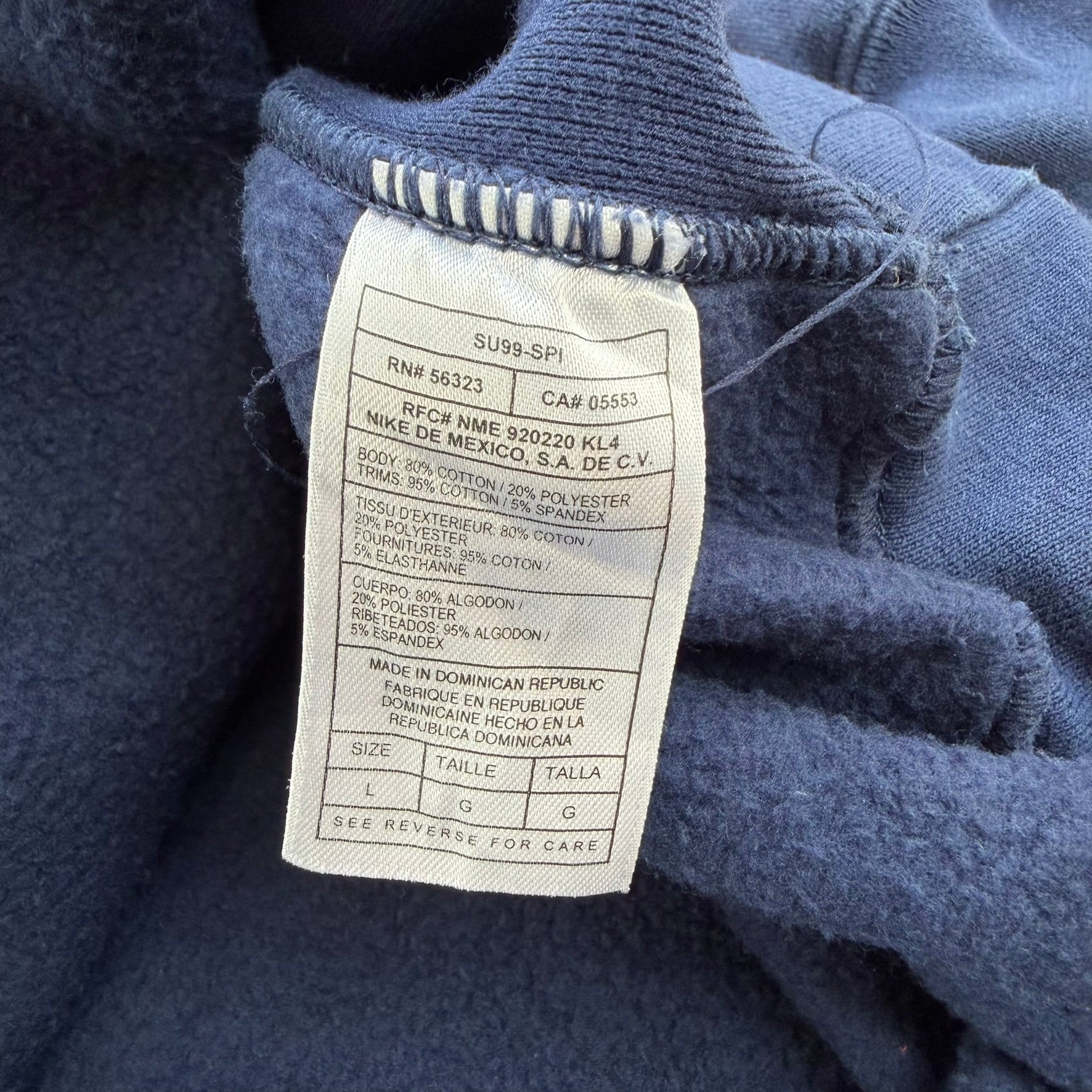 J- Vintage '99 Nike Team Brigham Young Text Crewneck - L