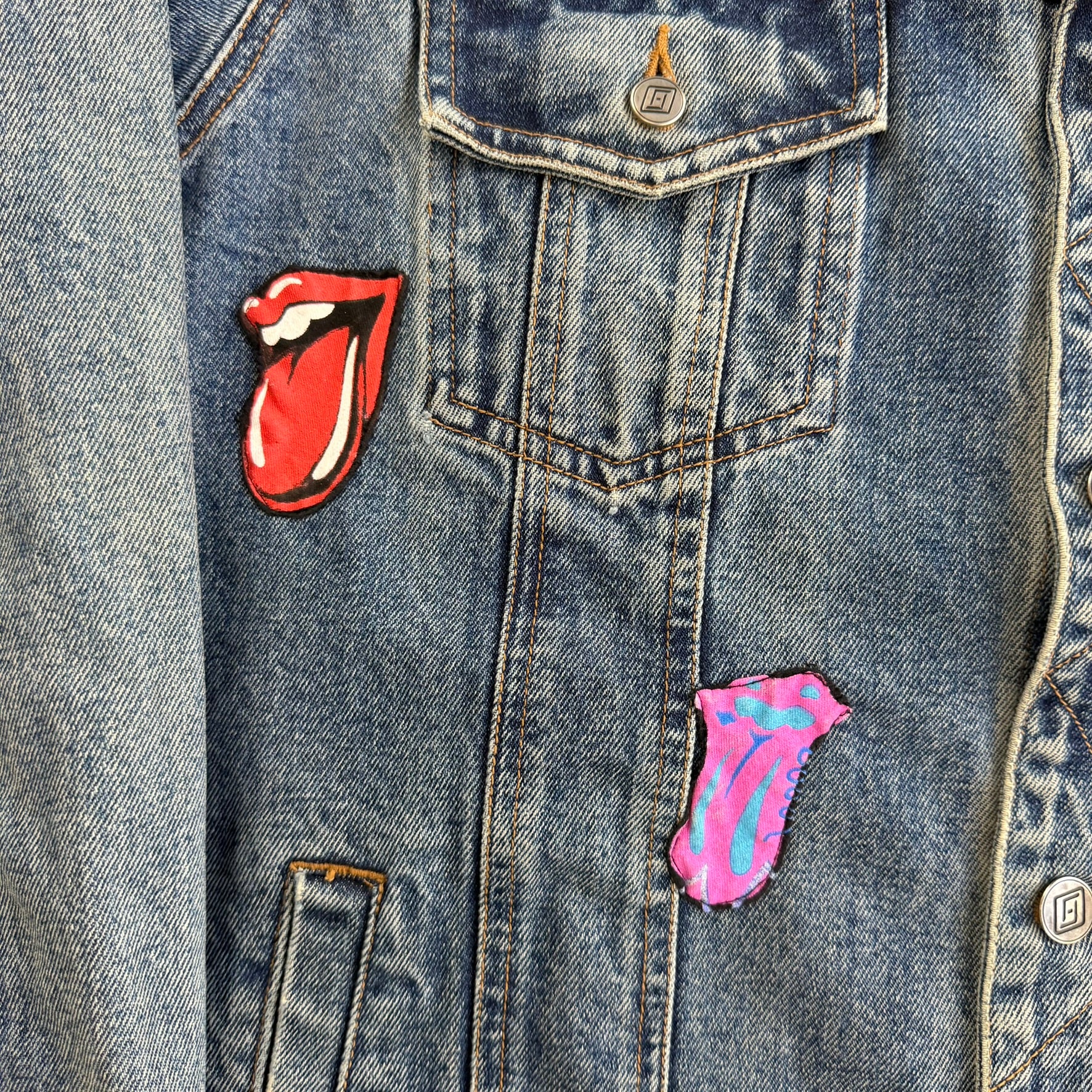 HOM Rolling Stones Tongue Logos Reworked Denim Jacket - M