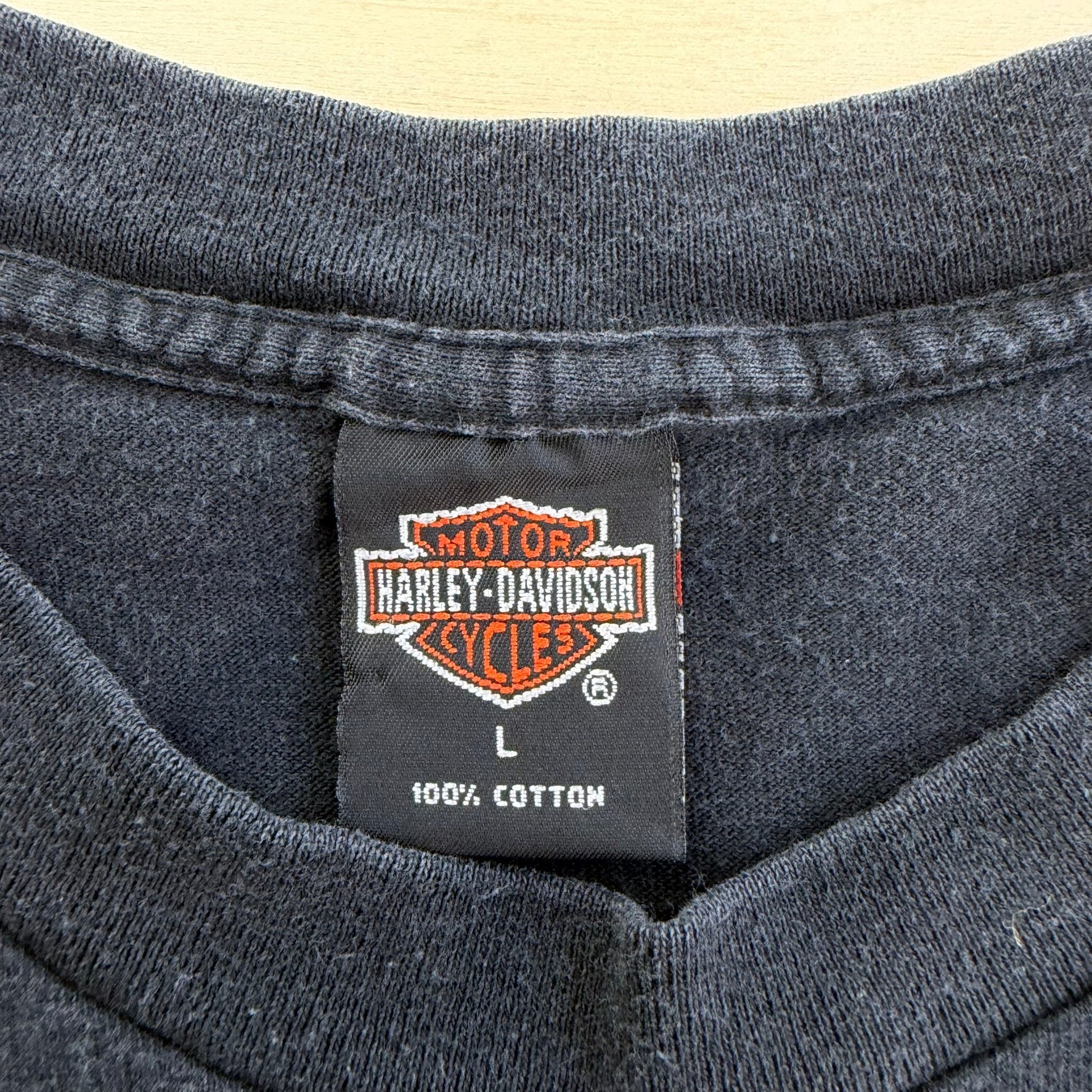 J- Vintage '95 Harley Davidson Lafayette Ville Feel The Thunder Graphic Made In USA Single Stitch Tee - L