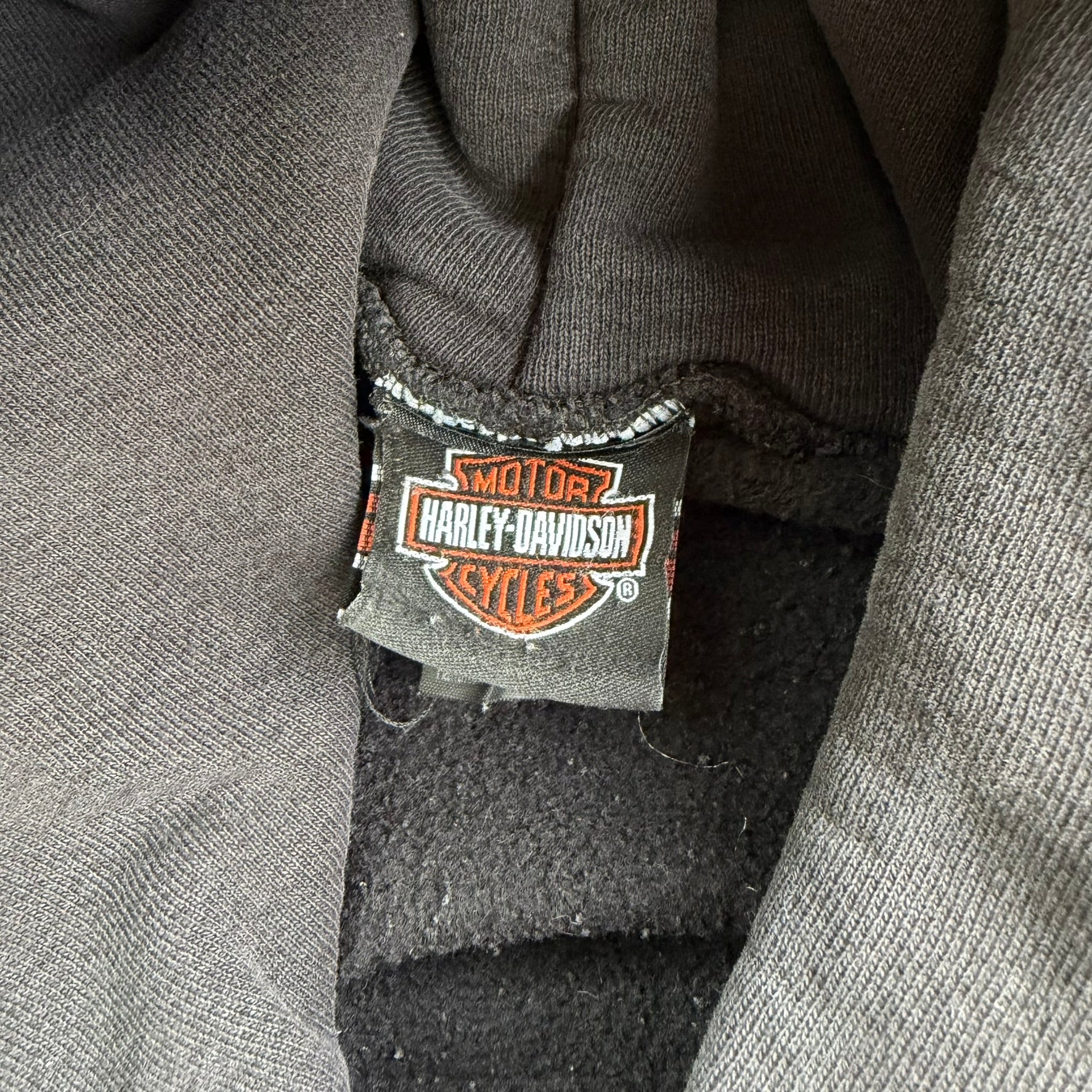 J- Vintage '02 Harley Davidson Kane's Kelowna BC Graphic Hoodie - XL