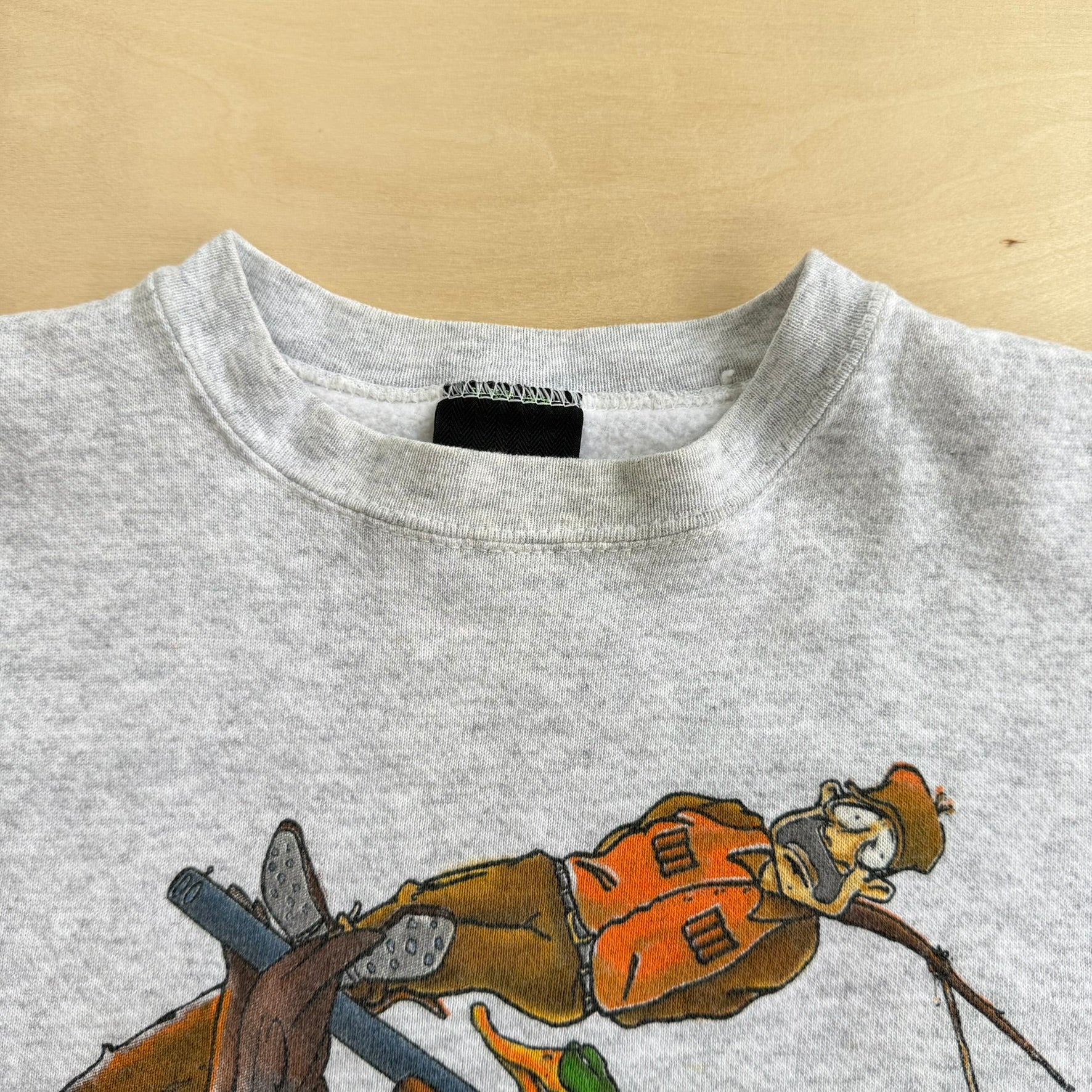J- Vintage Hunting Ducks Pull! Cartoon Graphic Made In USA Crewneck - L