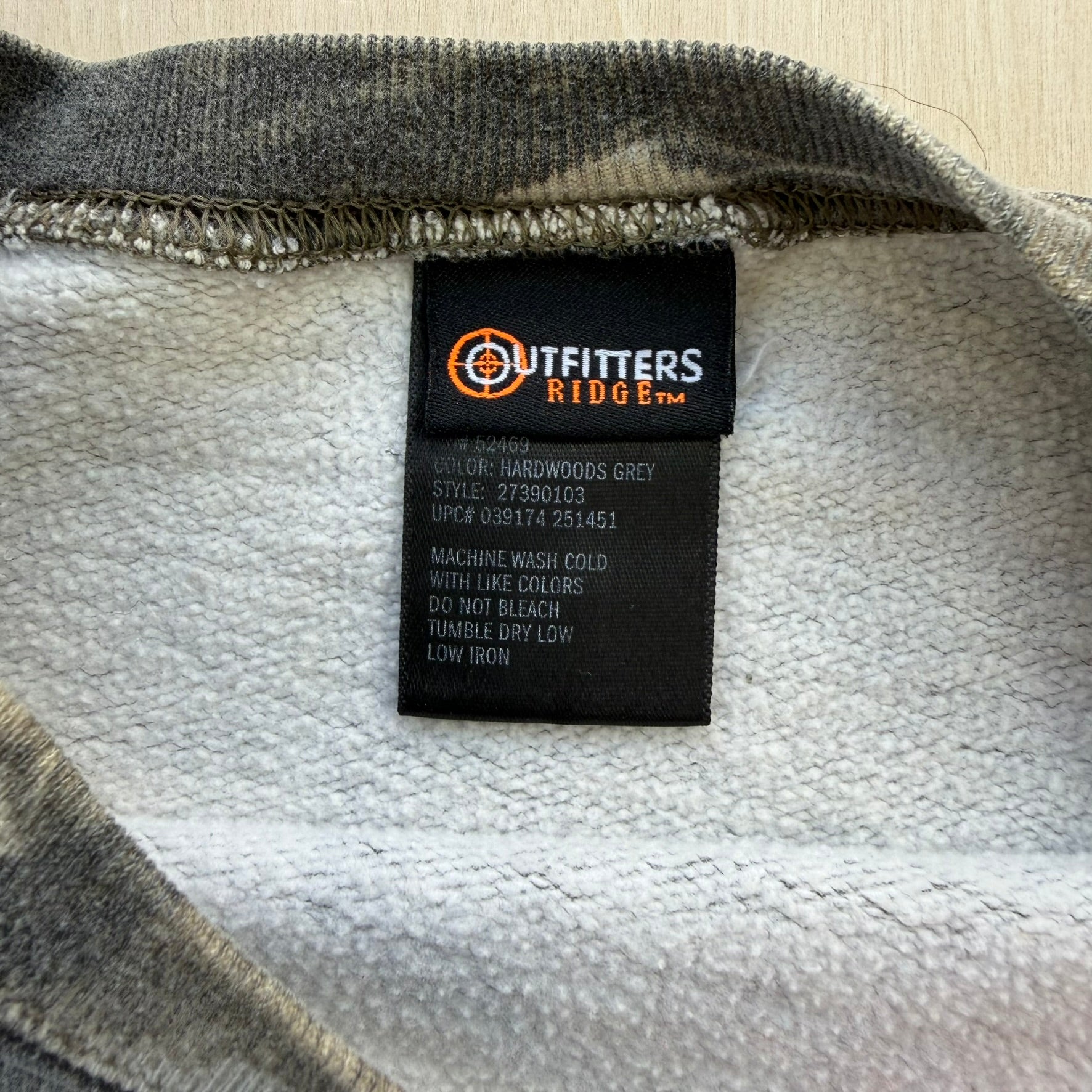 J- Vintage Outfitters Ridge Hardwood Real Tree Camo Crewneck - XL