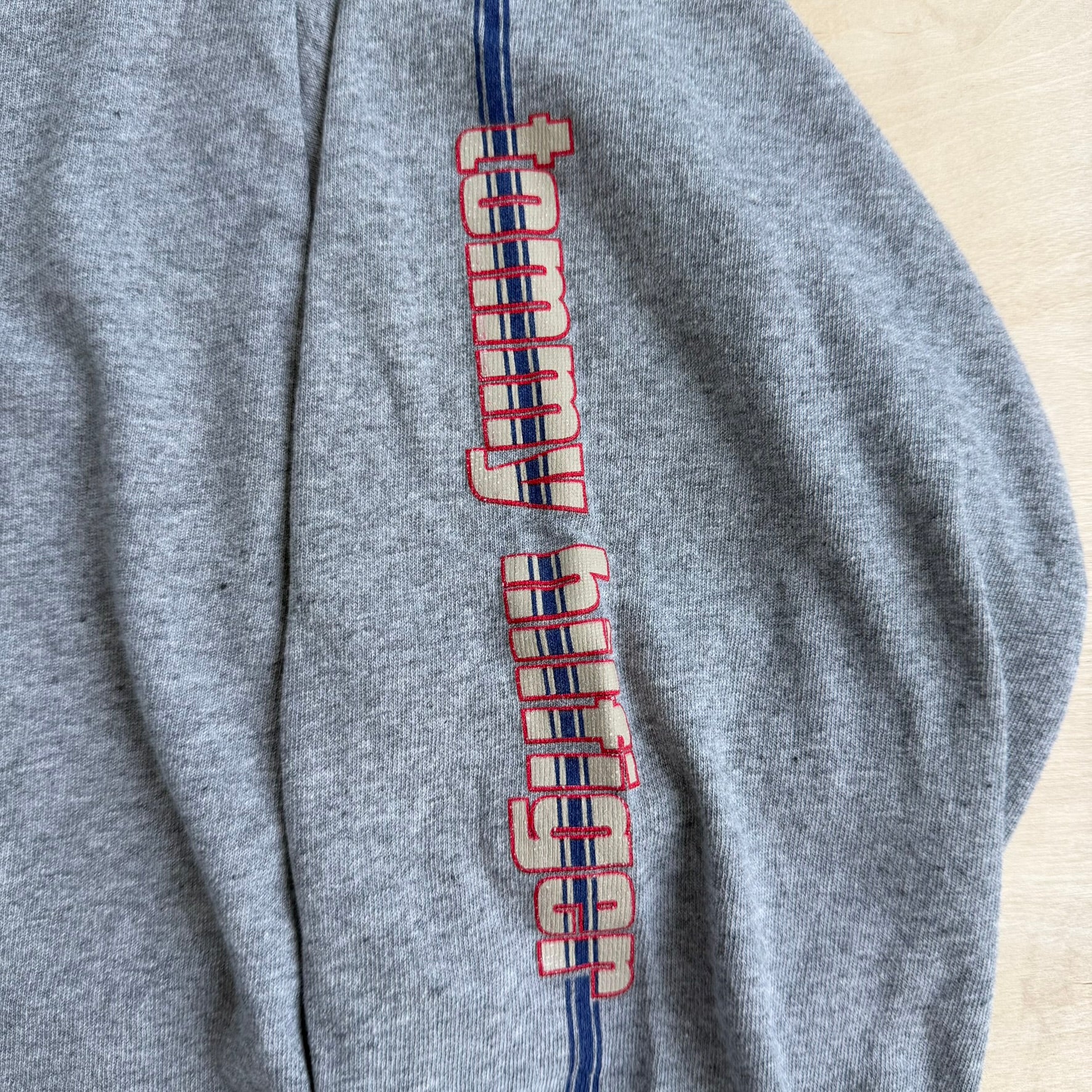 J- Vintage Tommy Hilfiger Car & Surfboard Graphic & Text Long Sleeve Tee - XL