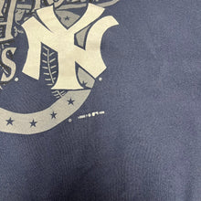 Load image into Gallery viewer, F- Vintage 1998 New York Yankees MLB Logo 7 American League Championship Crewneck
