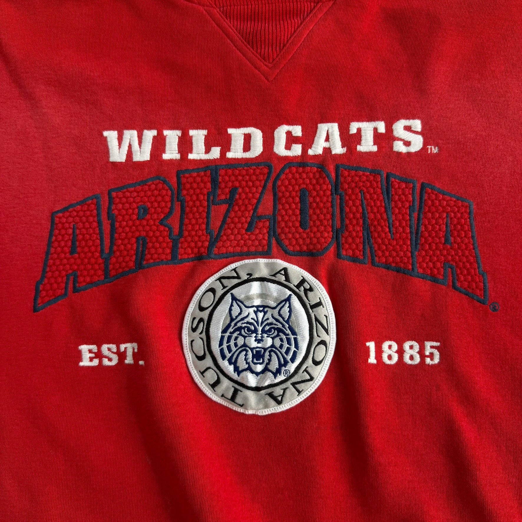 Vintage University Of Arizona Wildcats Lee Embroidered Logo & Text Crewneck - L