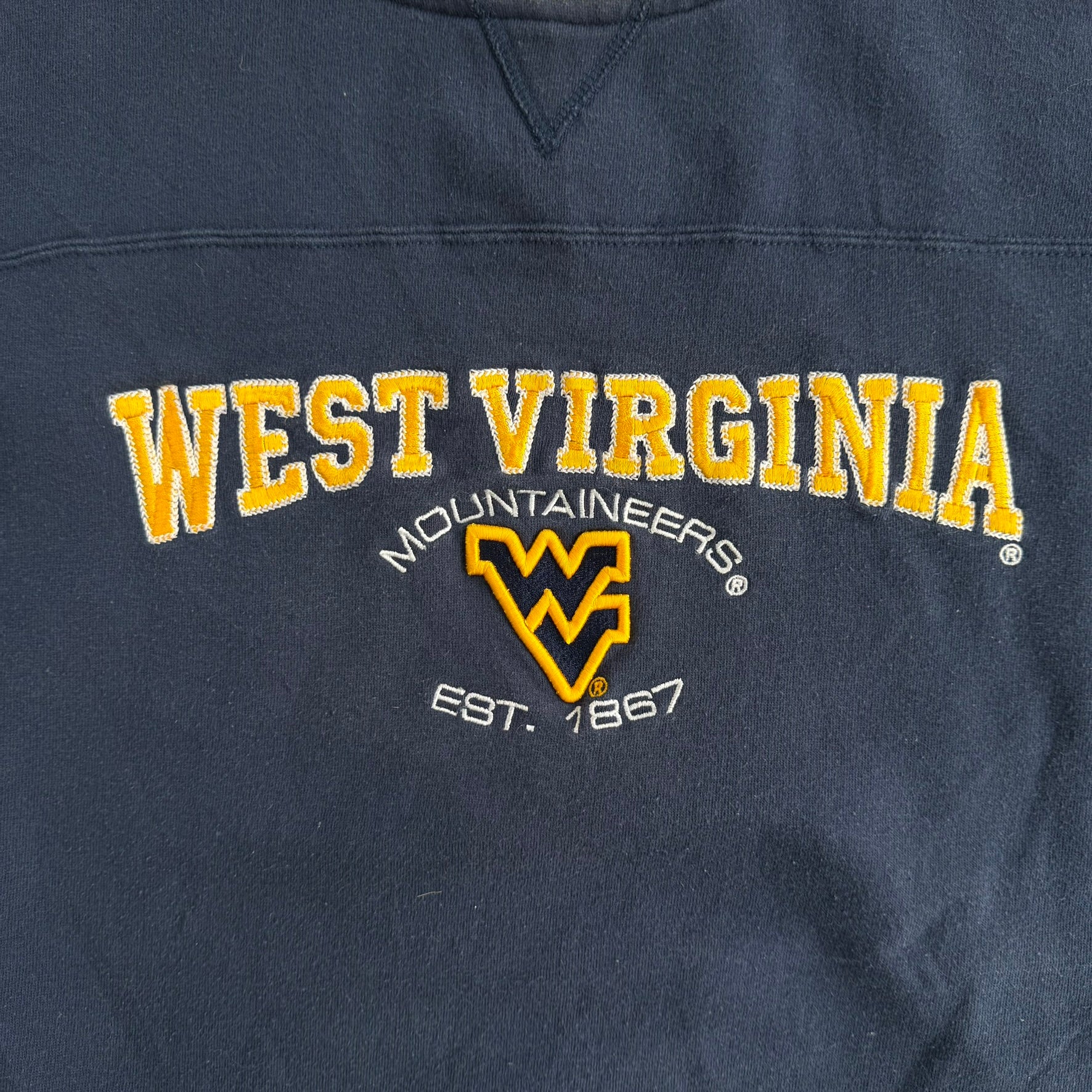 Vintage University Of West Virginia Mountaineers Lee Embroidered Logo & Text Crewneck - L