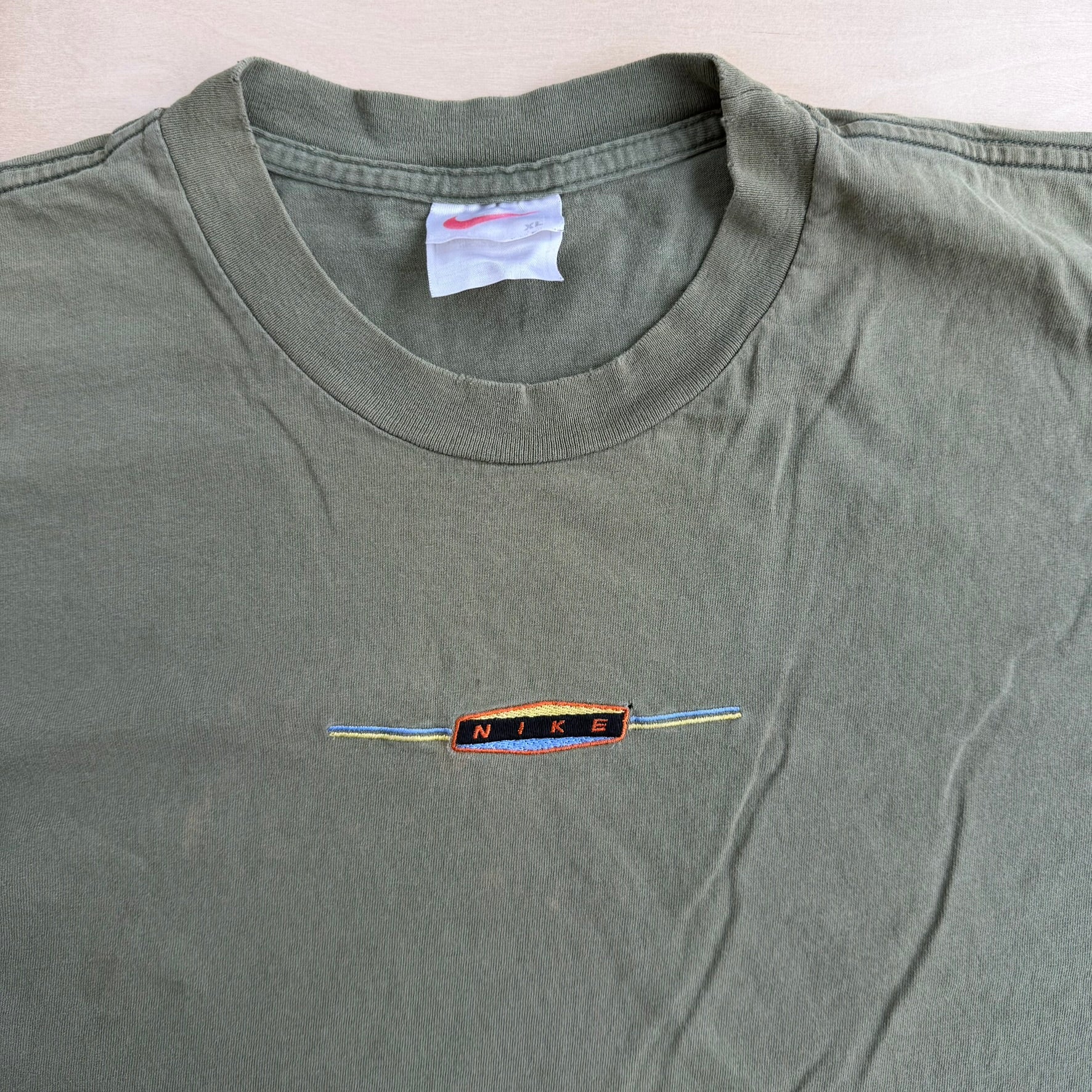 J- Vintage 90s Nike Embroidered Text Graphic Long Sleeve Tee - XL