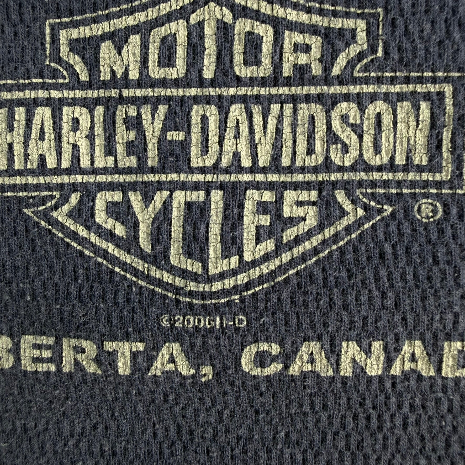 Vintage '06 Harley Davidson Calgary Alberta Graphic Thermal Long Sleeve Tee - XL