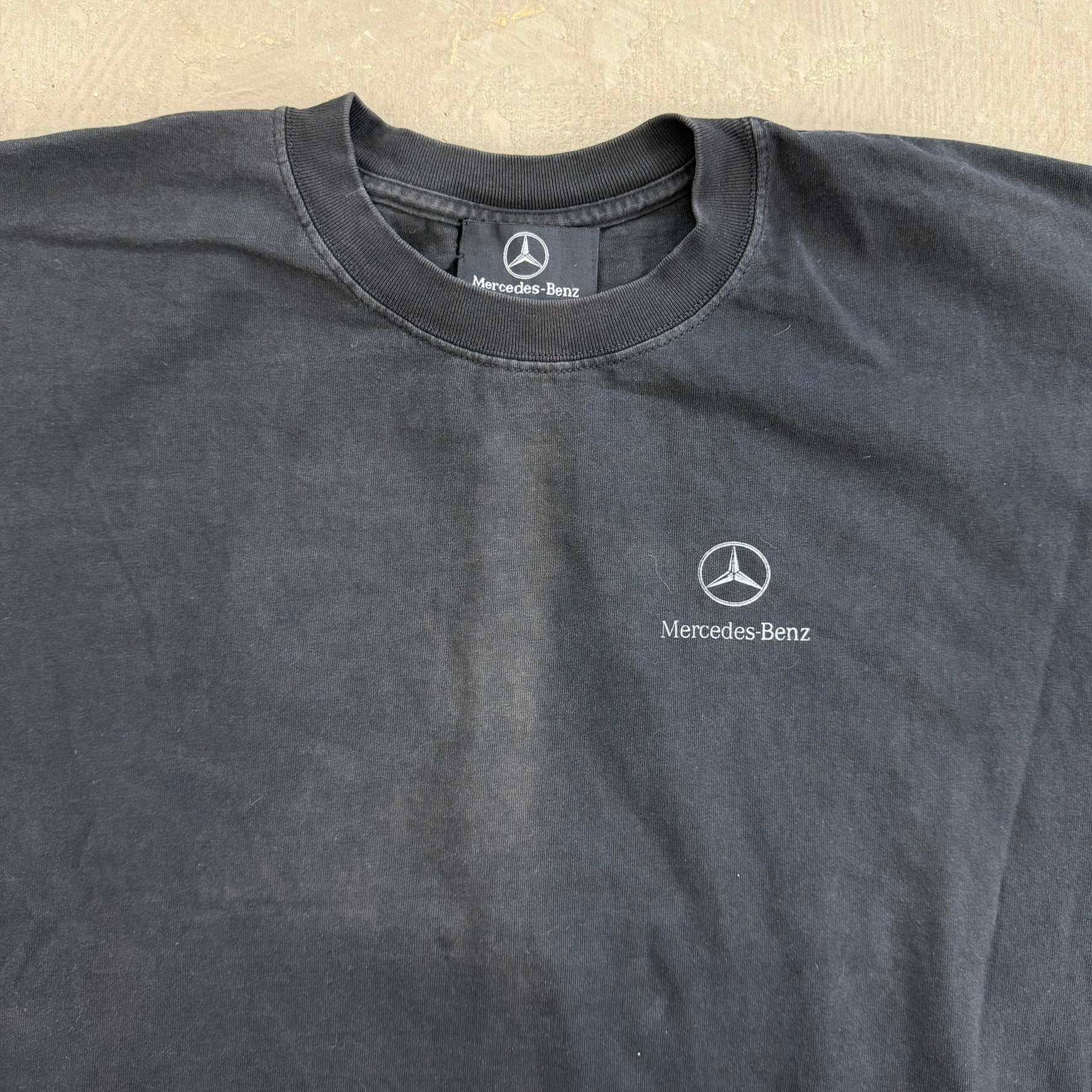 Vintage '99 The Mercedes-Benz Experience Dallas Logo & Car Graphic Tee - XL