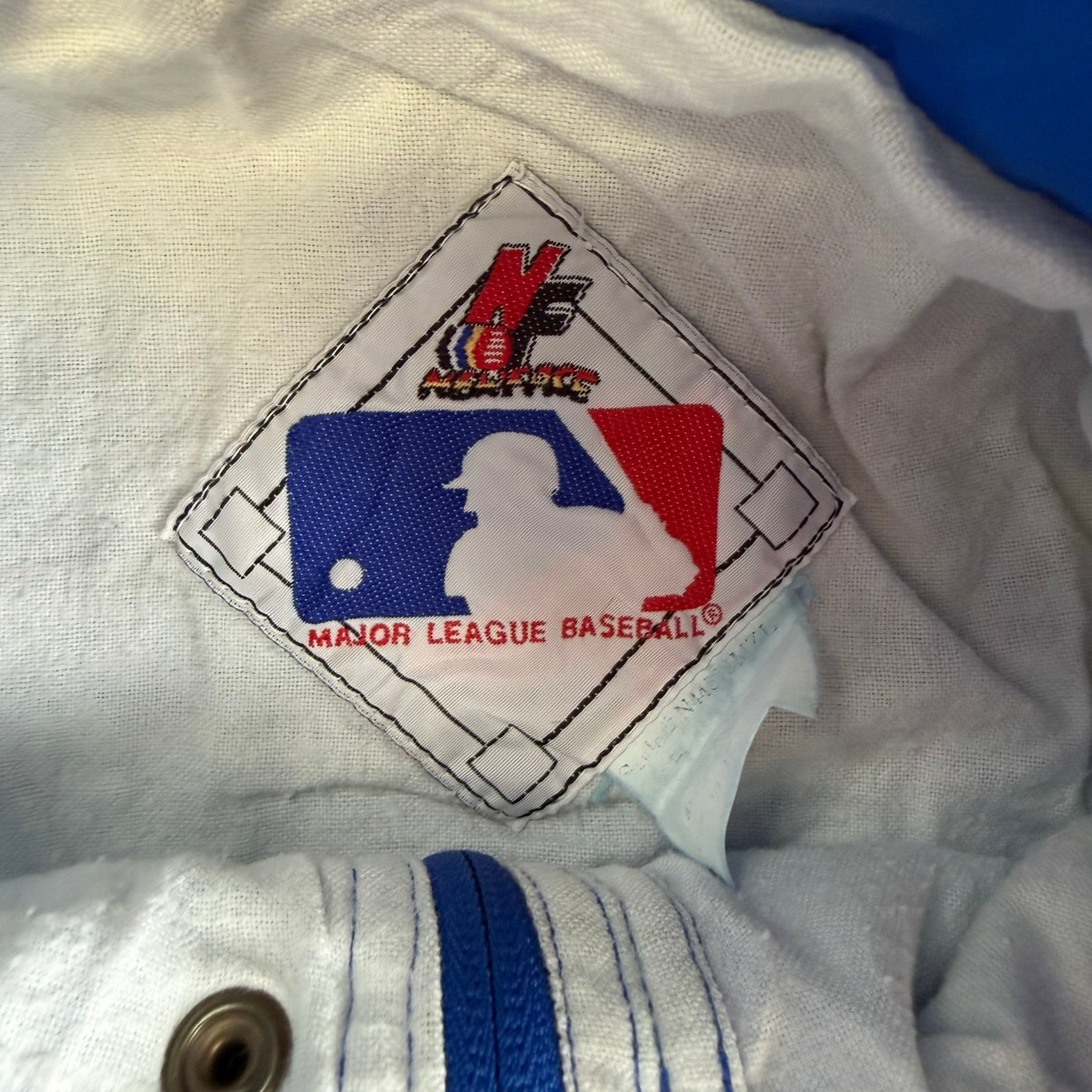 J- Vintage Toronto Blue Jays MLB New Face Tag Embroidered Logo Zip Up Lightweight Jacket - L