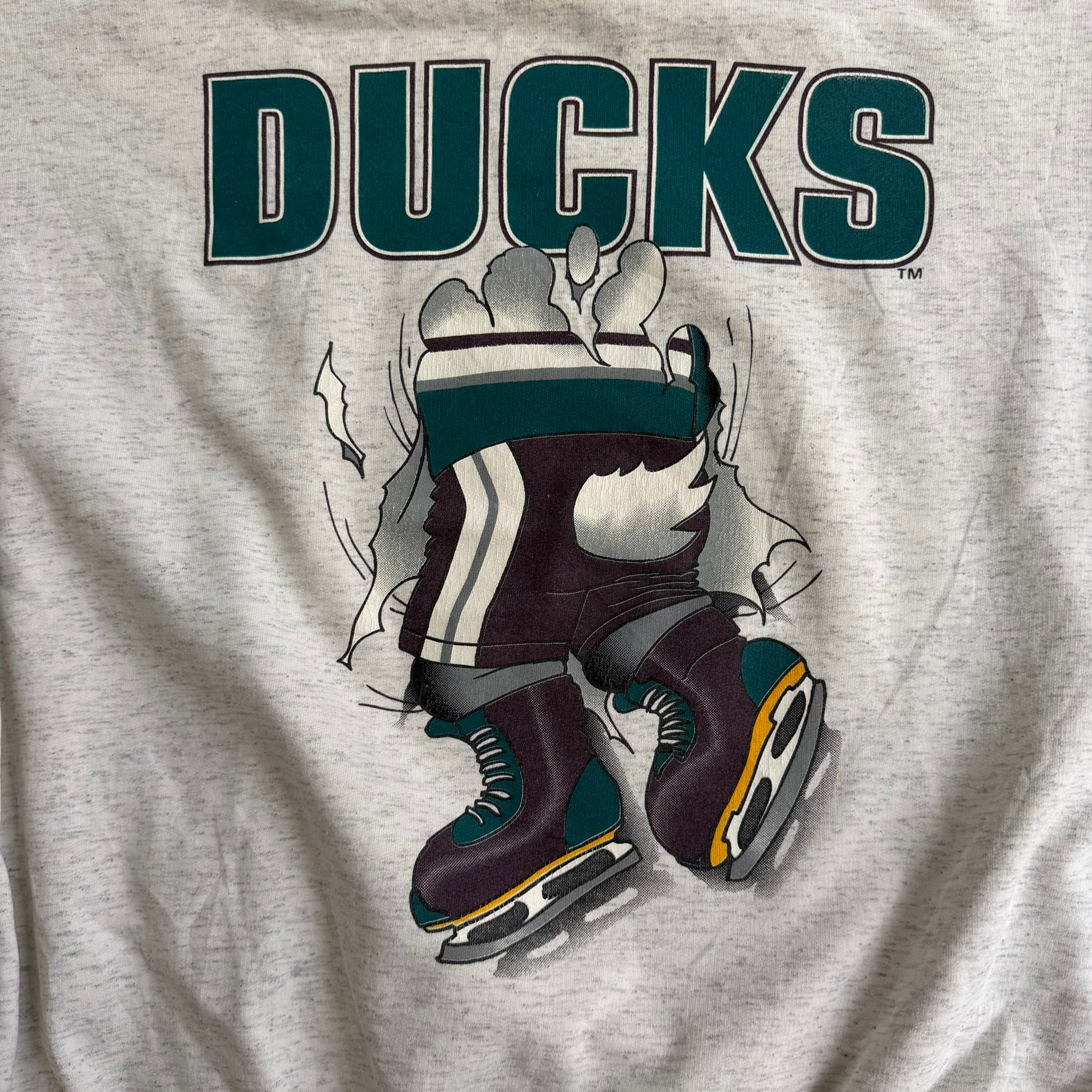J- Vintage Anaheim Mighty Ducks NHL Nutmeg Graphic Crewneck - XL