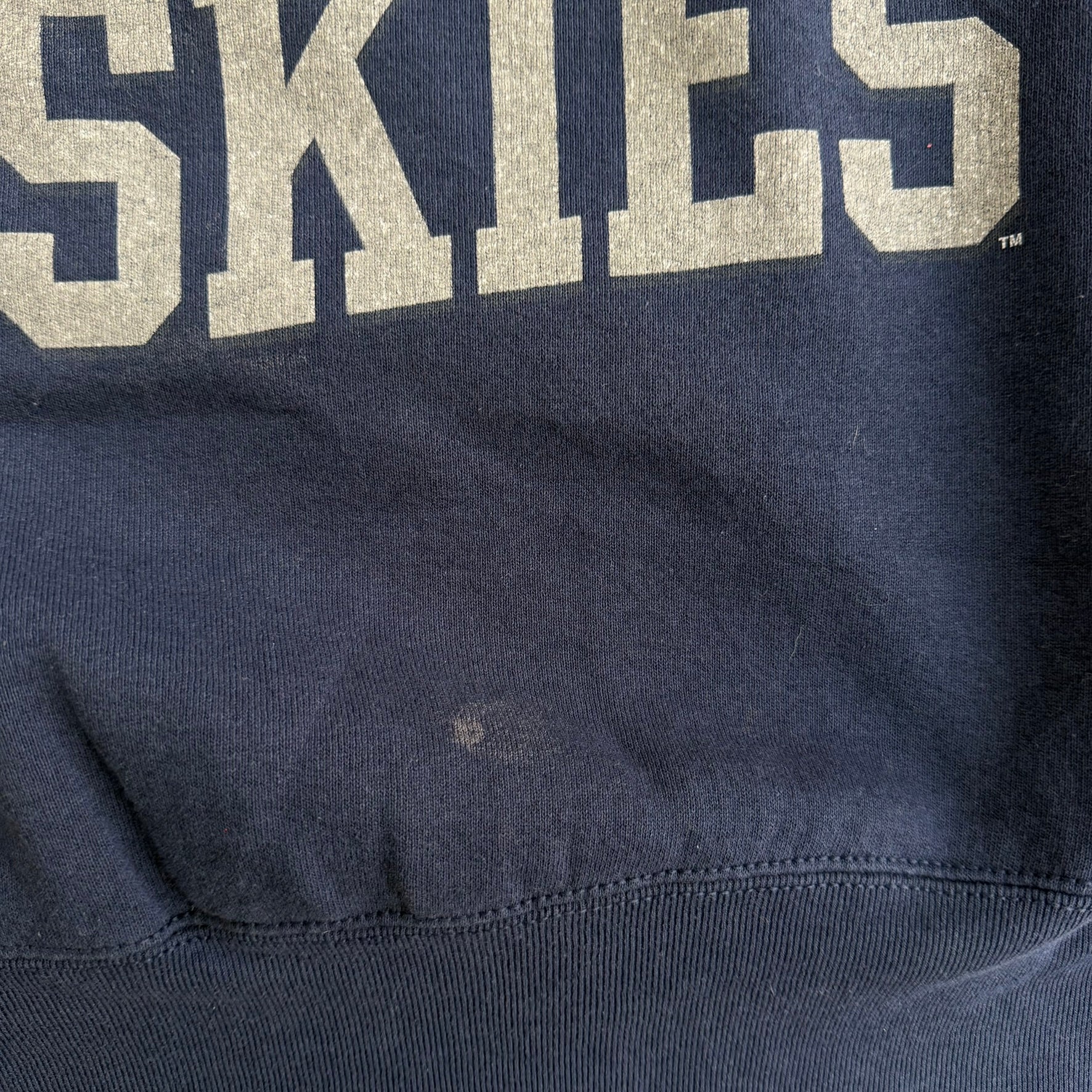 Vintage University Of Connecticut Huskies Pro Player Logo & Text Made In USA Crewneck - XL