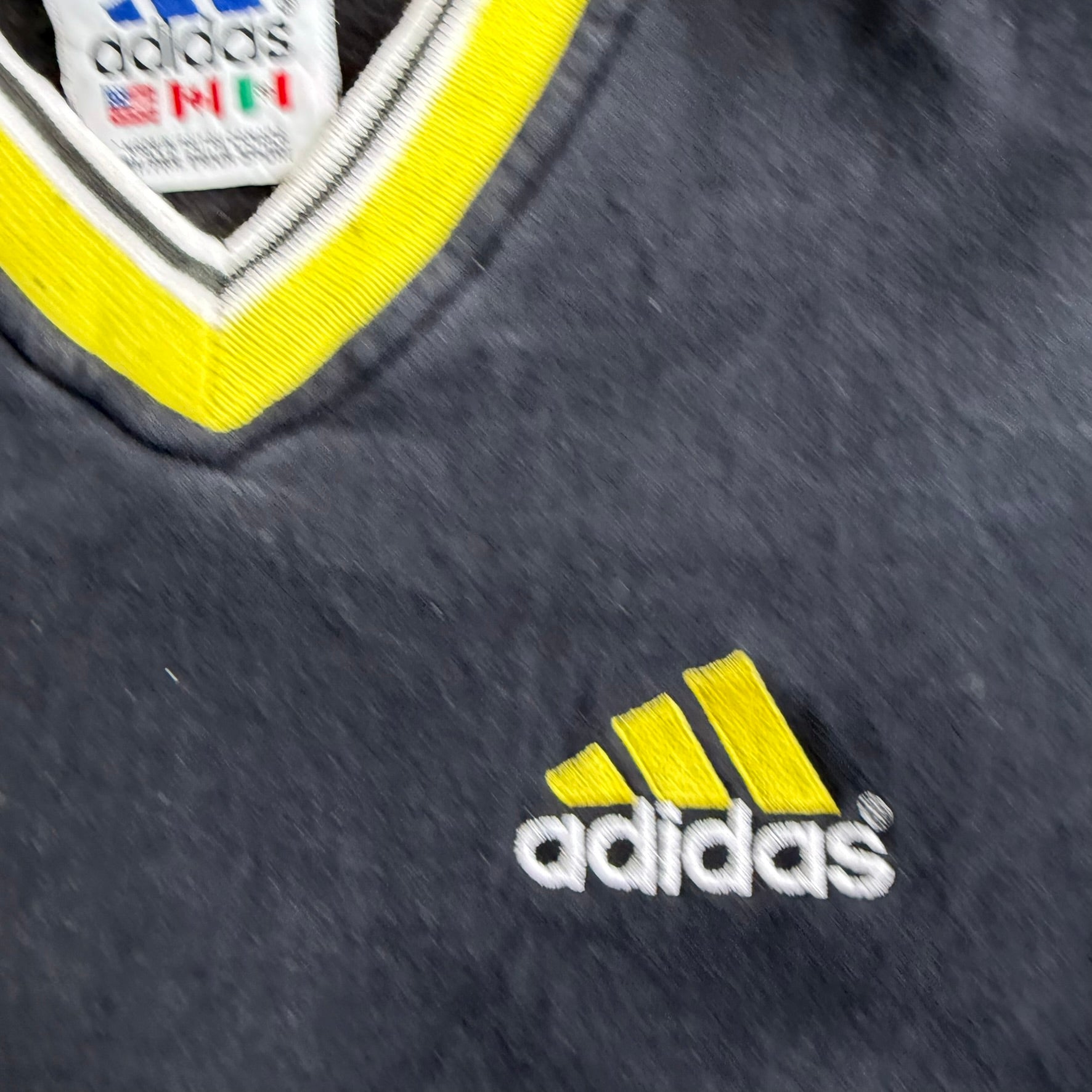 J- Vintage Adidas Embroidered Logo Made In Canada Cropped Crewneck - Women's L