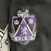 J- Vintage Los Angeles Kings NHL Embroidered Logo Hoodie - XL