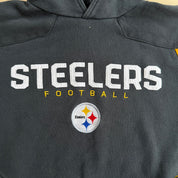 J- Vintage Pittsburgh Steelers NFL Reebok Embroidered Logo Graphic Hoodie - S