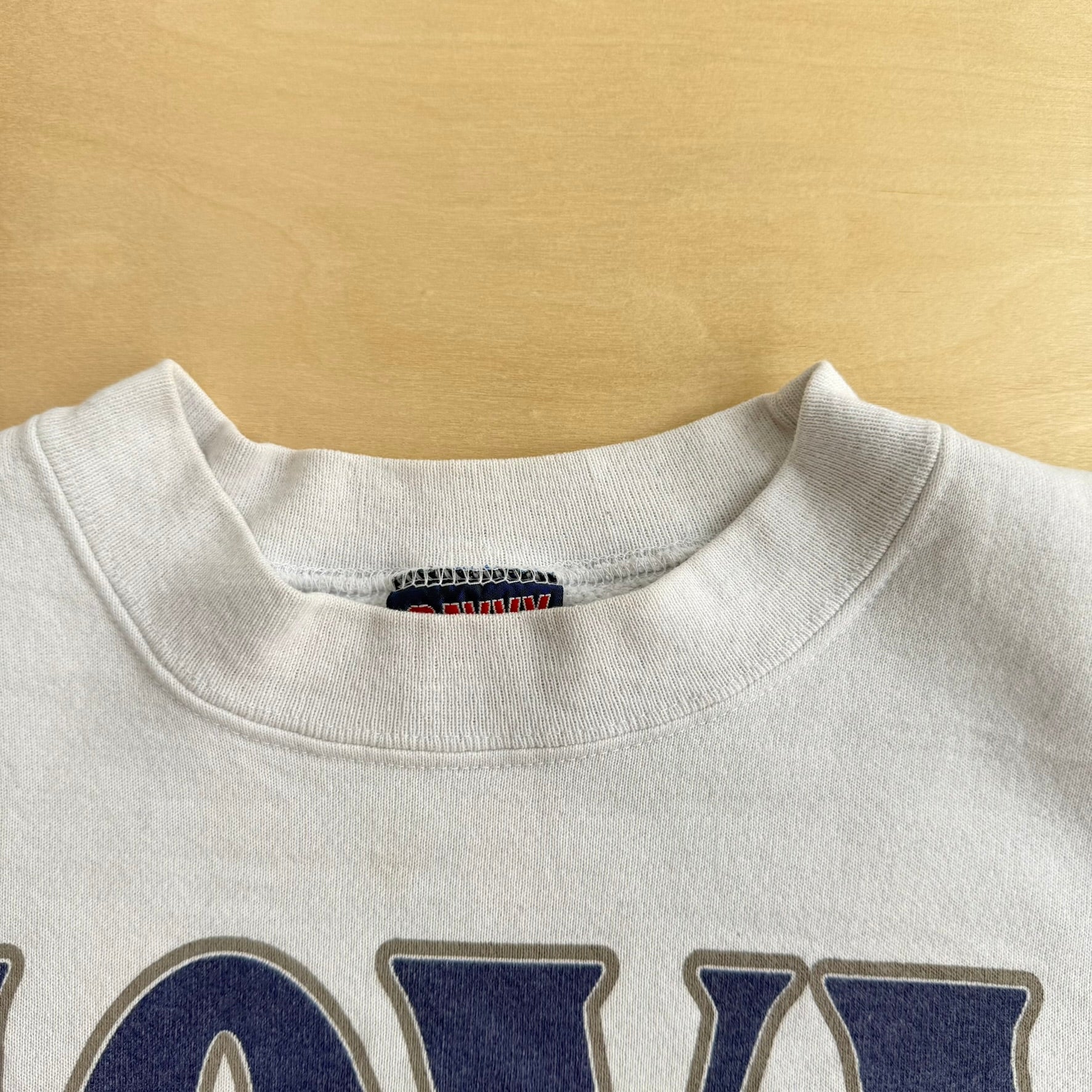 J- Vintage '93 Georgetown Hoyas Marvin The Martian Looney Tunes Graphic Made In USA Crewneck - L